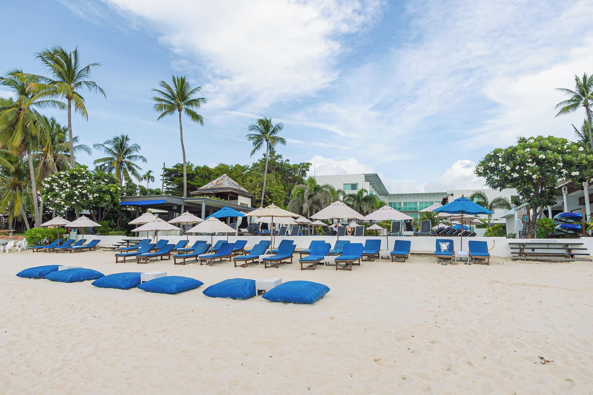 Playa KC Beach Club & Pool Villas