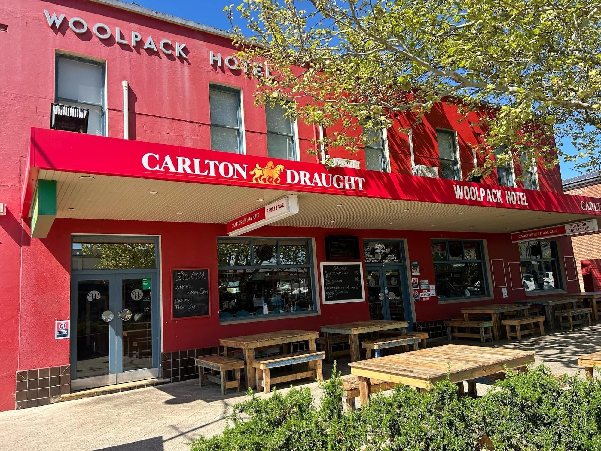 Vista Exterior Woolpack Hotel Tumut