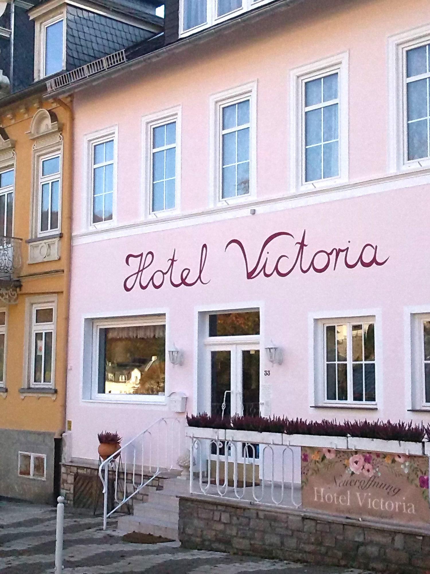 Varios Hotel Victoria