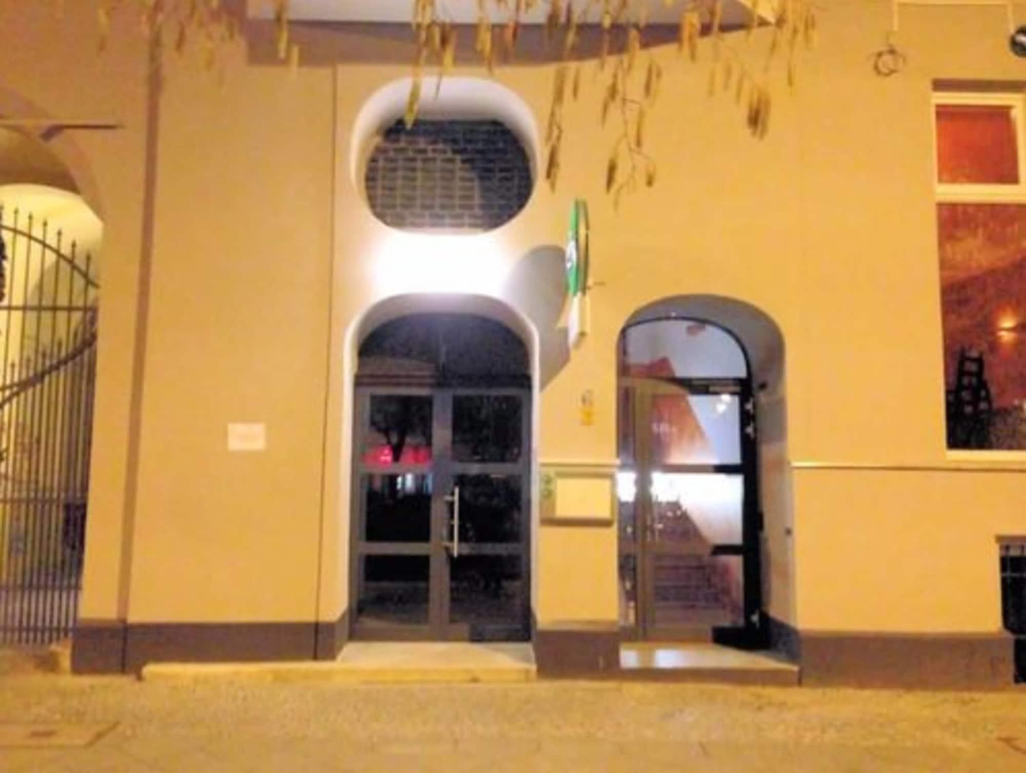 Vista Exterior Pension 1