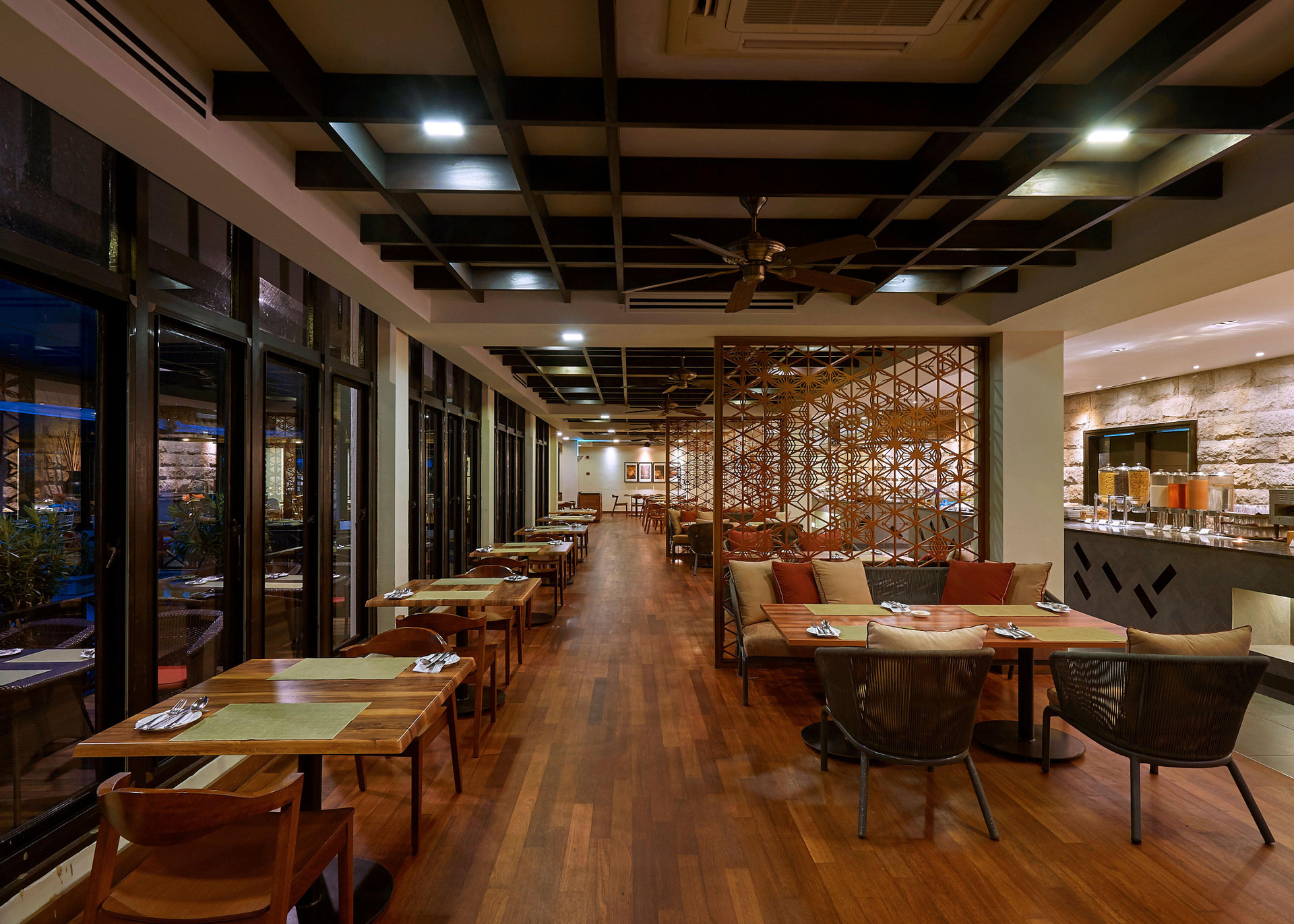 Restaurant The Taaras Beach & Spa Resort