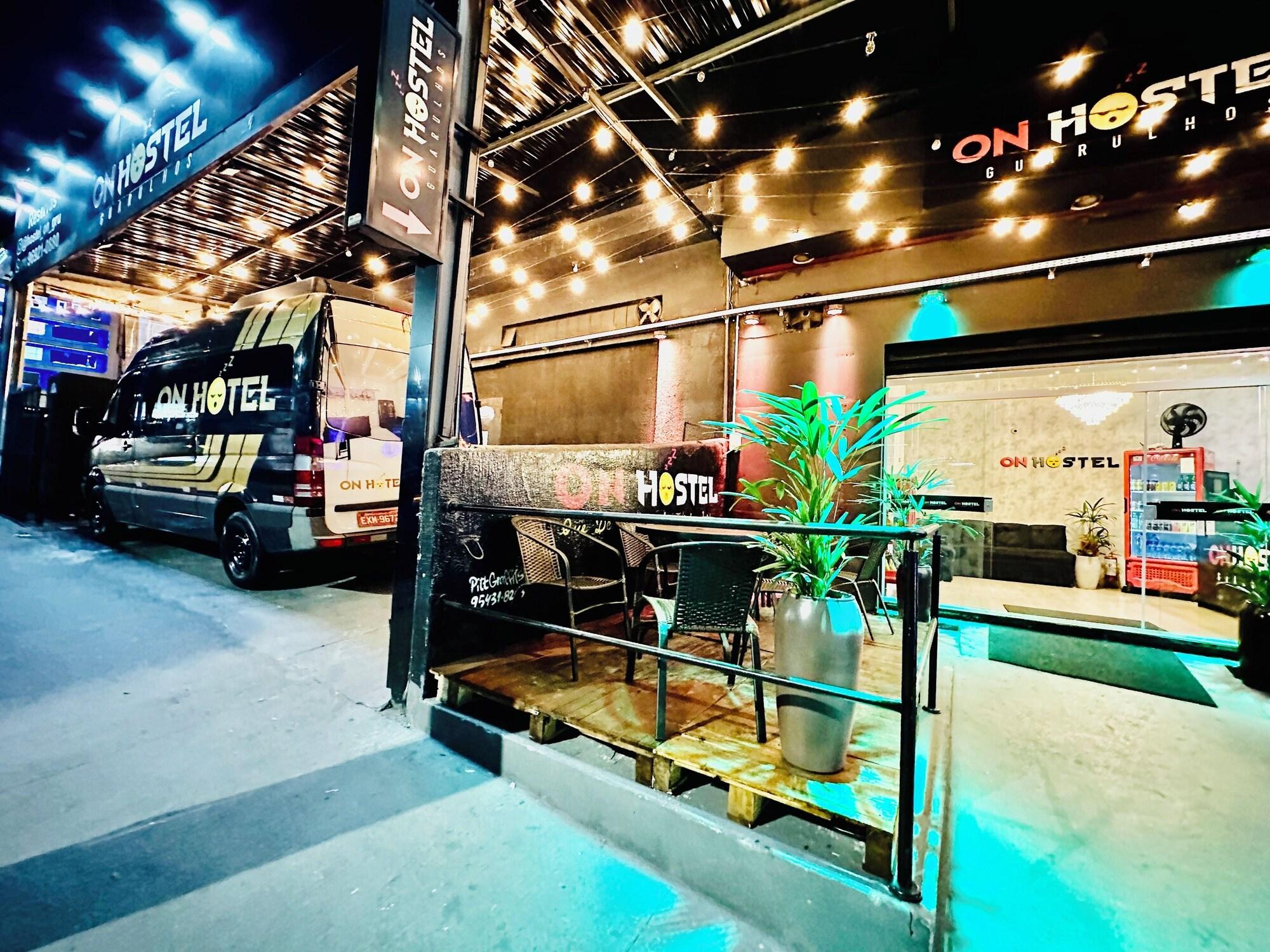 Vista Exterior On Hostel Guarulhos traslado aeroporto