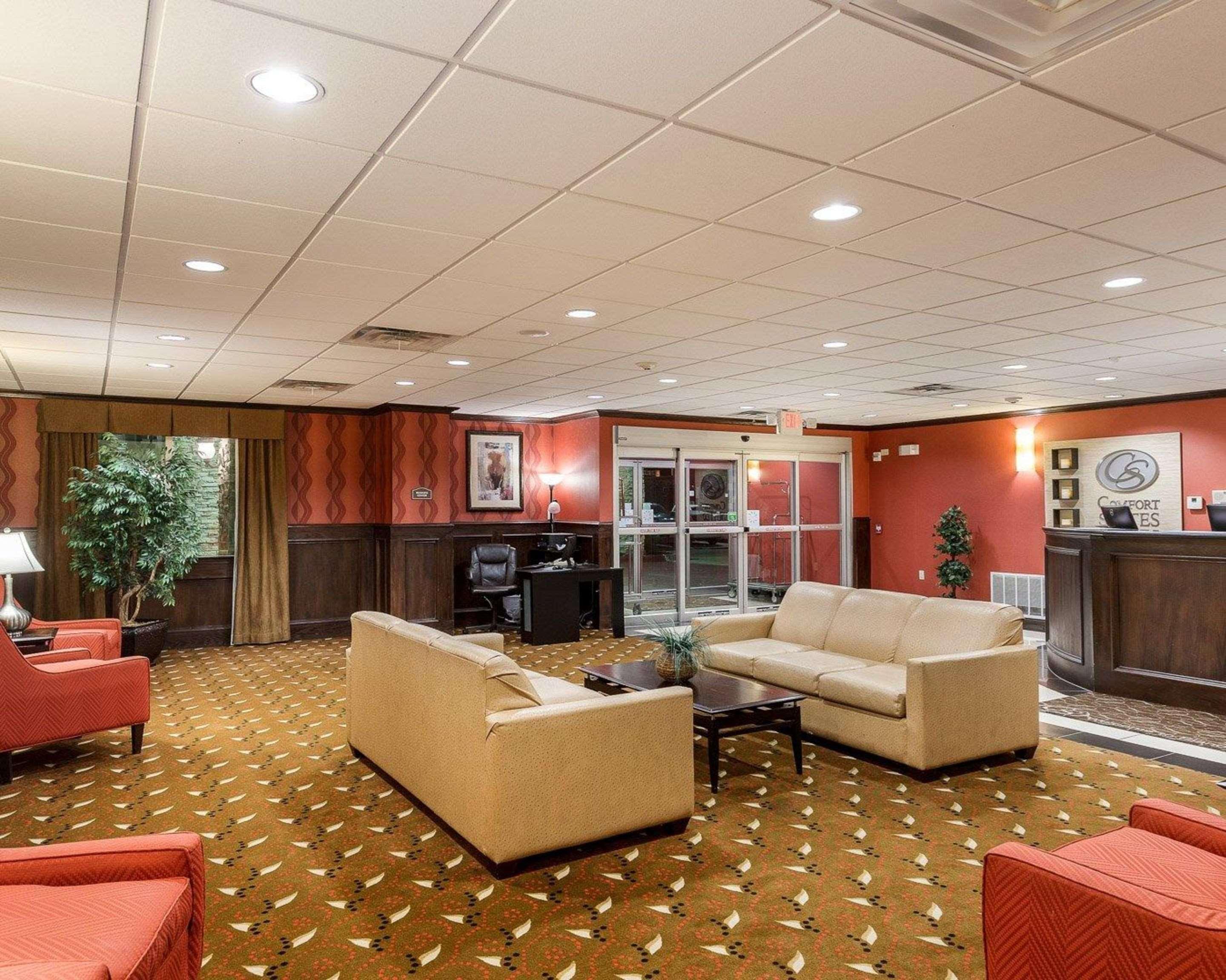 Vista Lobby Comfort Suites Plano - Dallas North