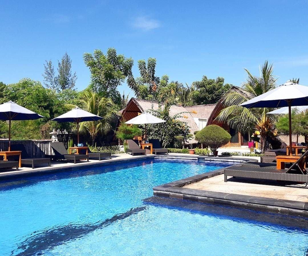 Varios Sandy Beach Bungalows