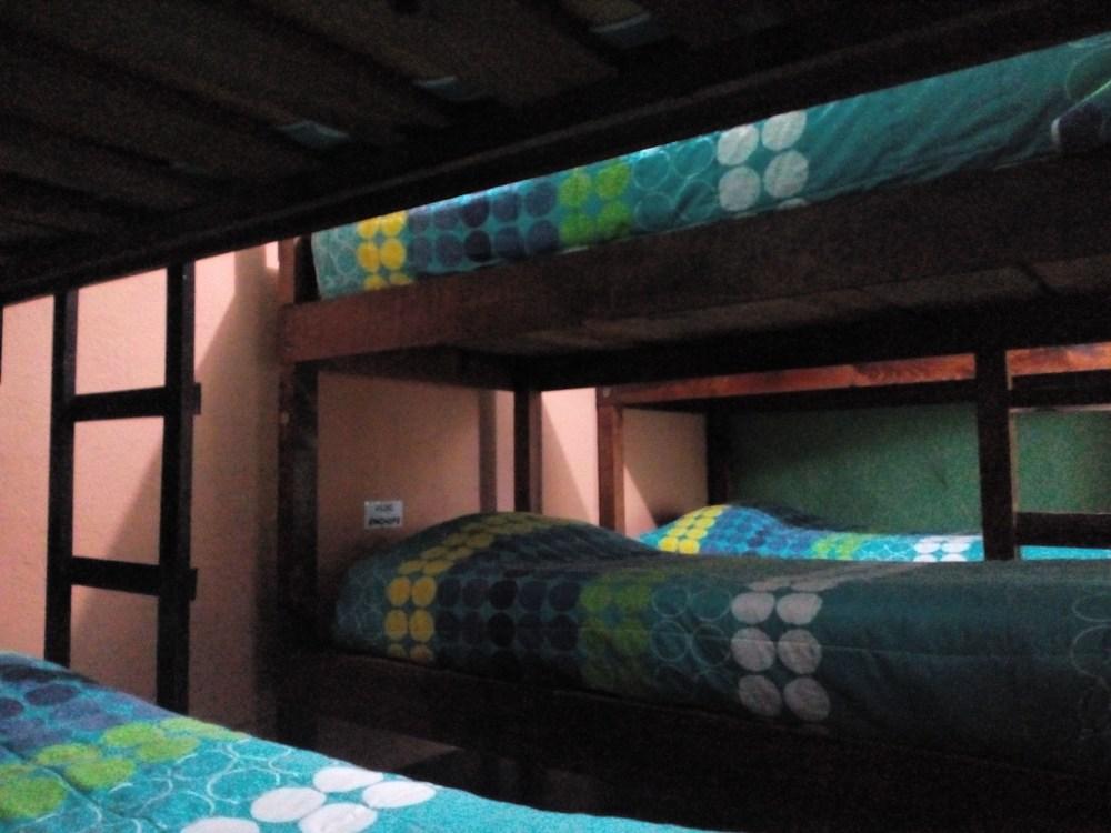 Hotel Hostel y Restaurante Casa Jacaranda