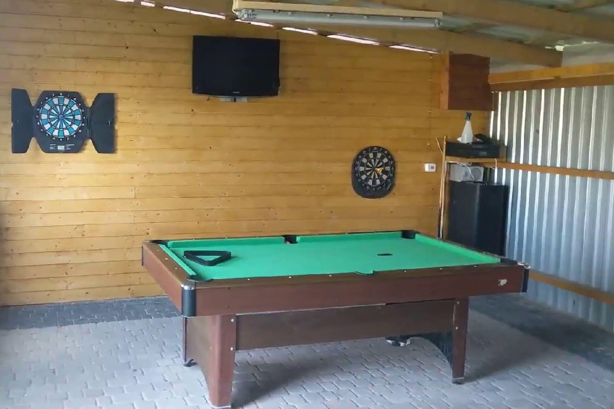 Instalaciones Recreativas Mobile Home by the Lake Beach