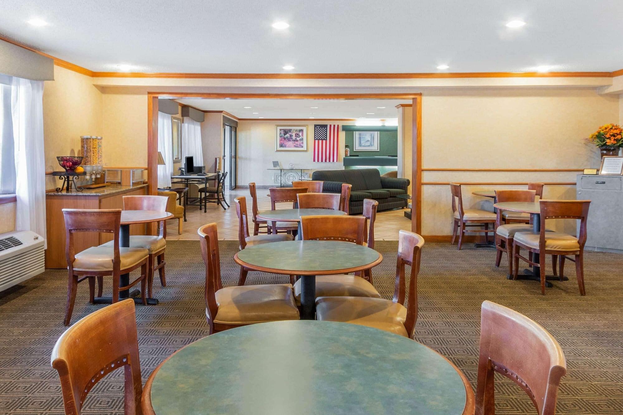 Restaurant La Quinta Inn & Suites by Wyndham Las Cruces Organ Mountain