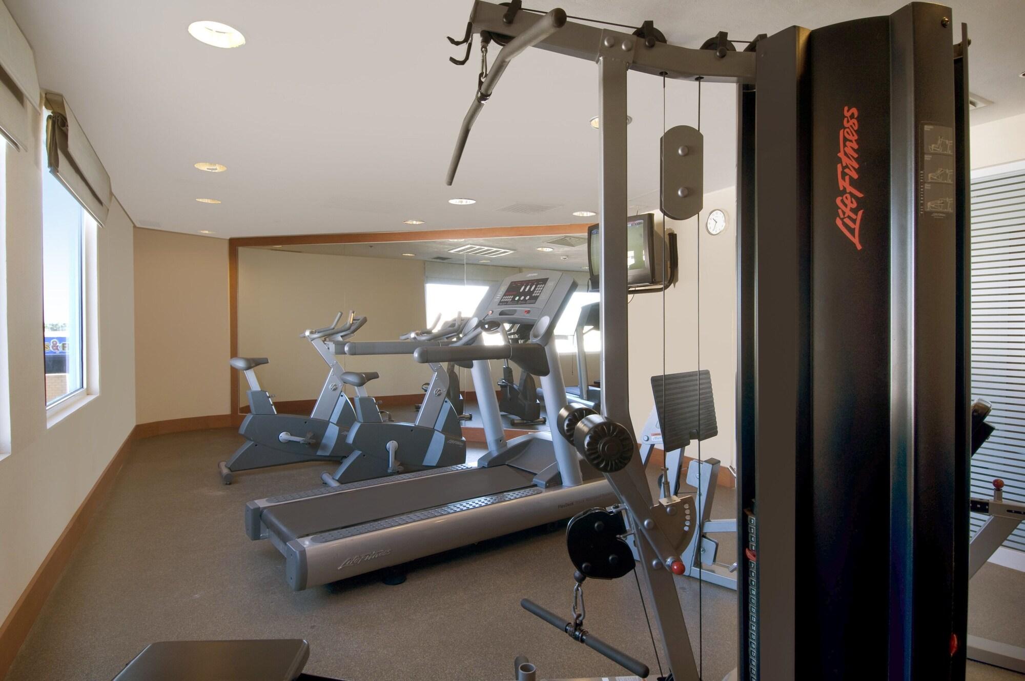 Gimnasio Fiesta Inn Mexicali