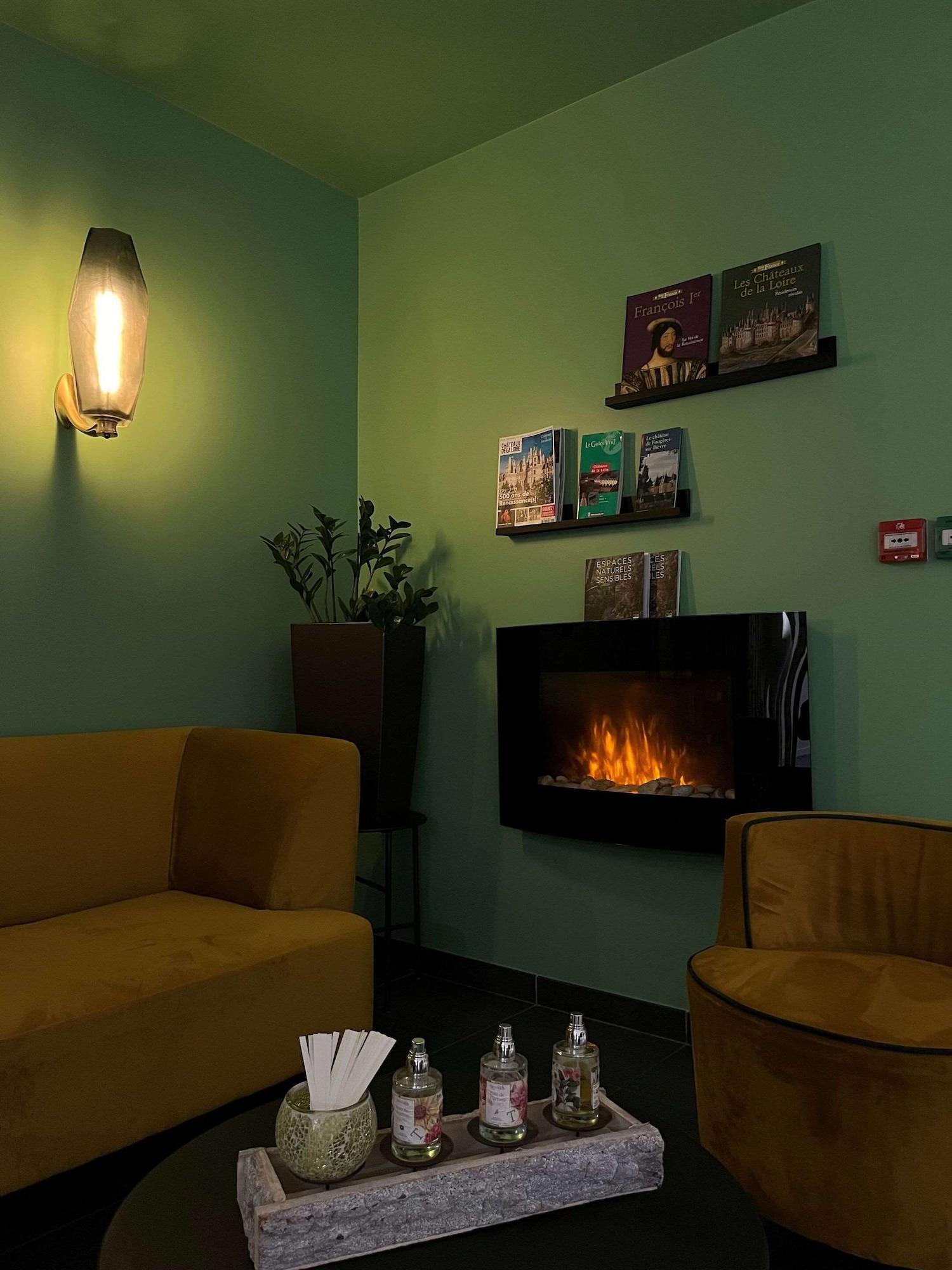 Bar/Salón Le Brame de Sologne