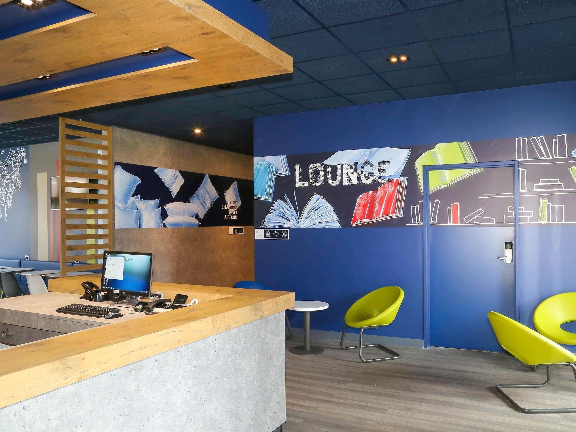 Vista Exterior ibis budget Amiens Centre Gare