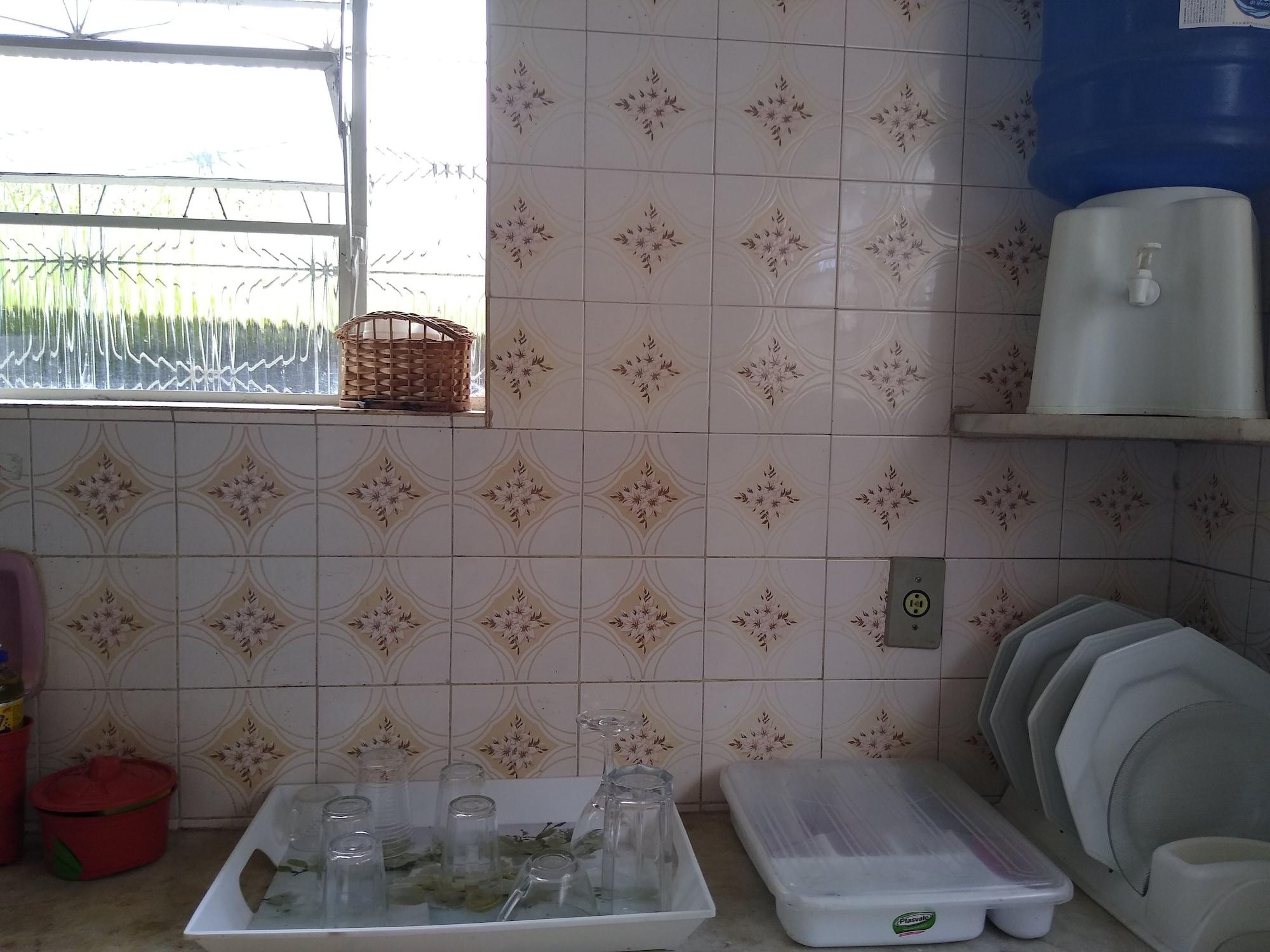 Comodidades do quarto Pousada do joao