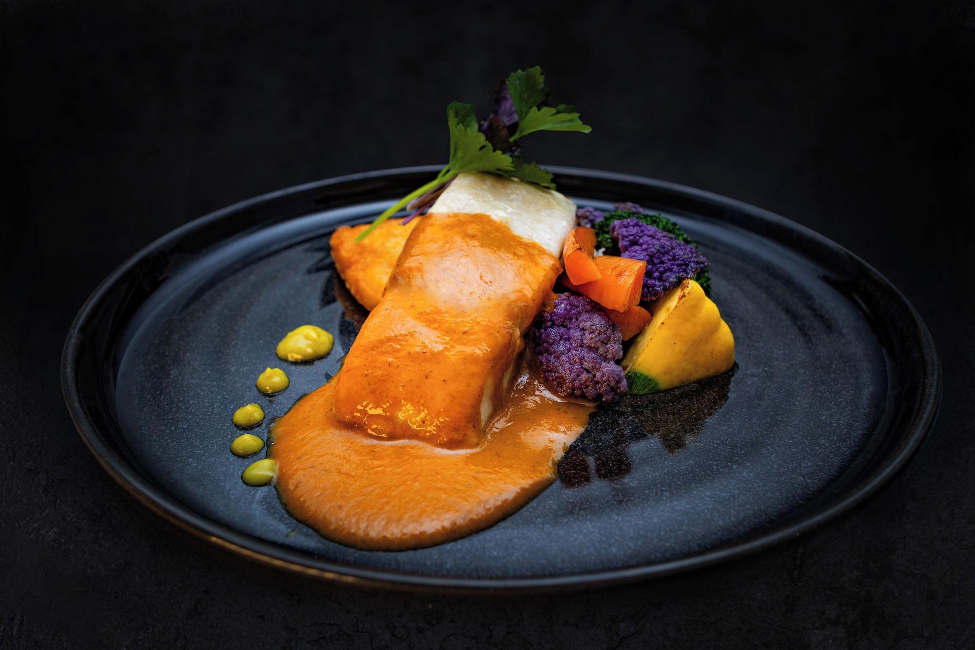 Restaurant Tifakara by the Waterfall