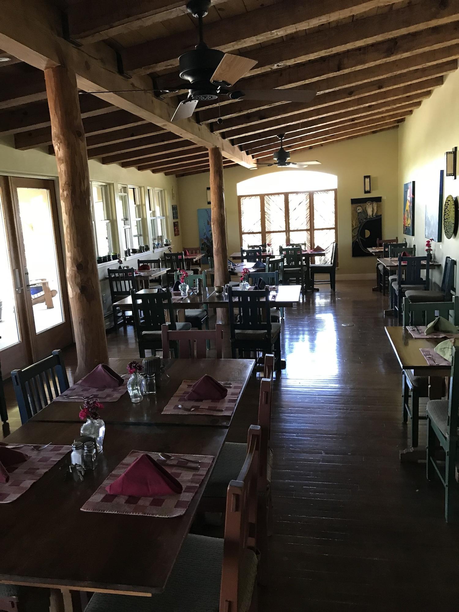 Restaurant Bear Mountain Lodge