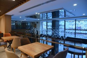 Alojamiento - New Garden Hotel