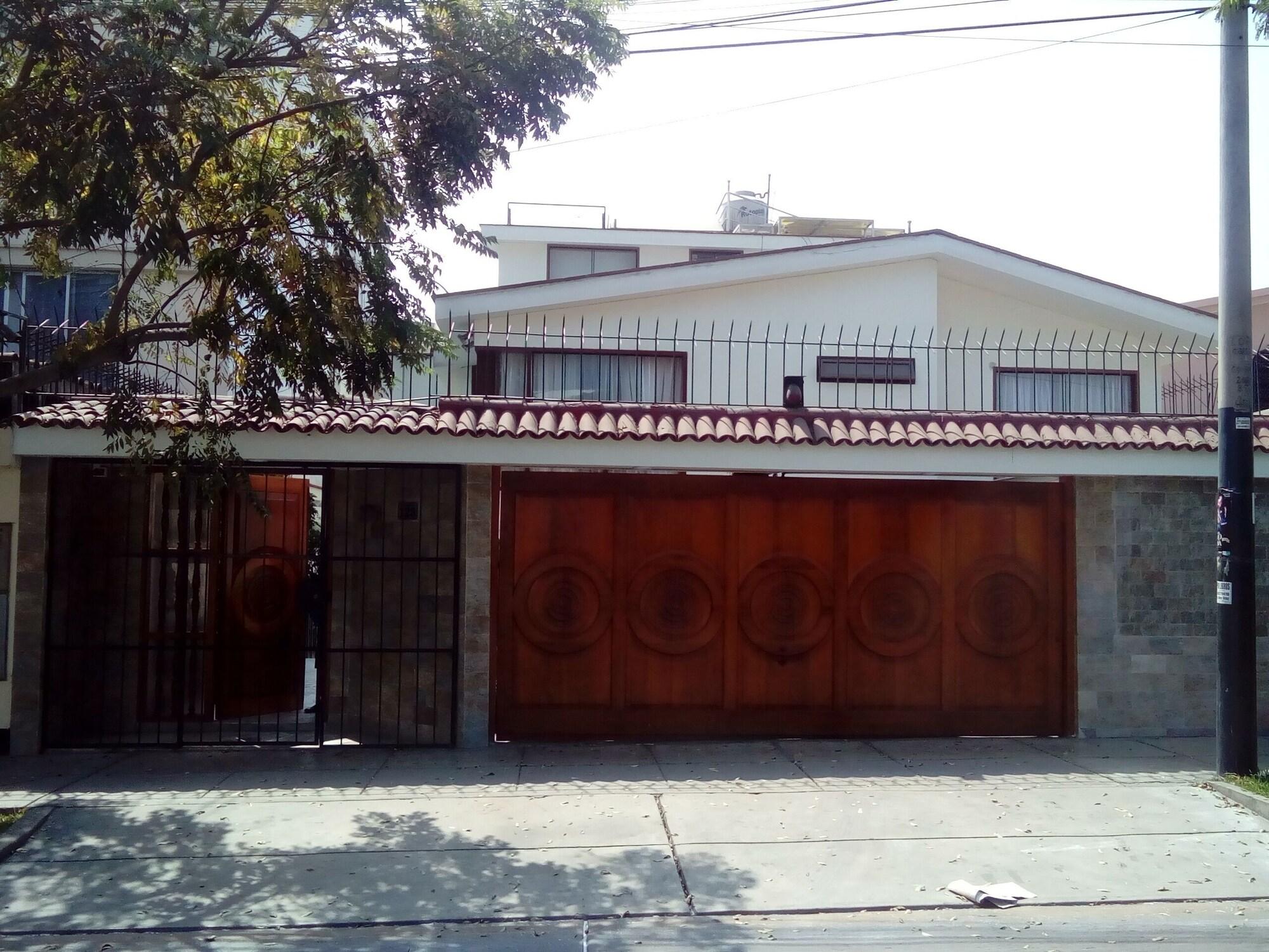 Varios Hospedaje La Anita