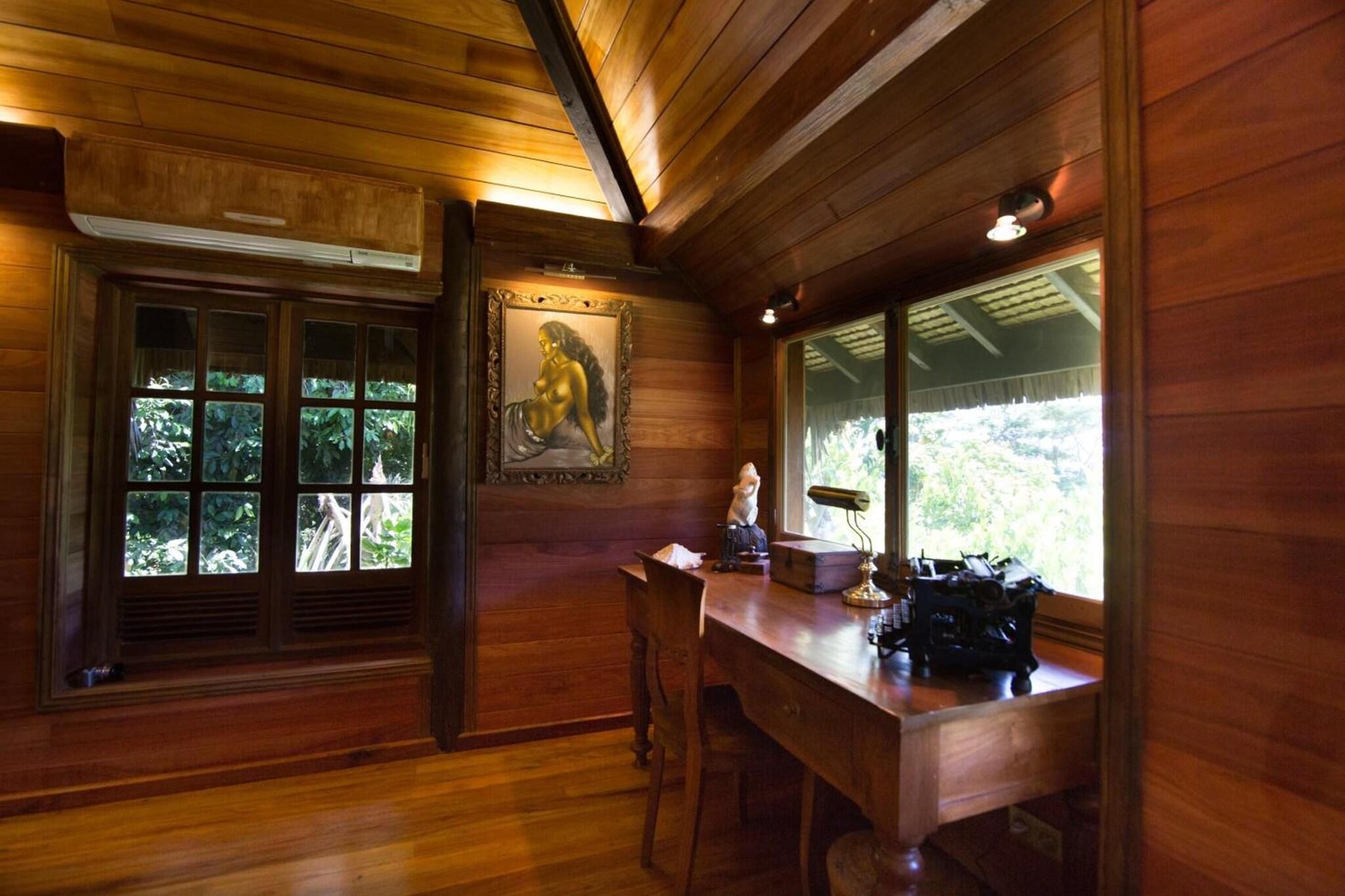 Vista Lobby Rohotu Fare