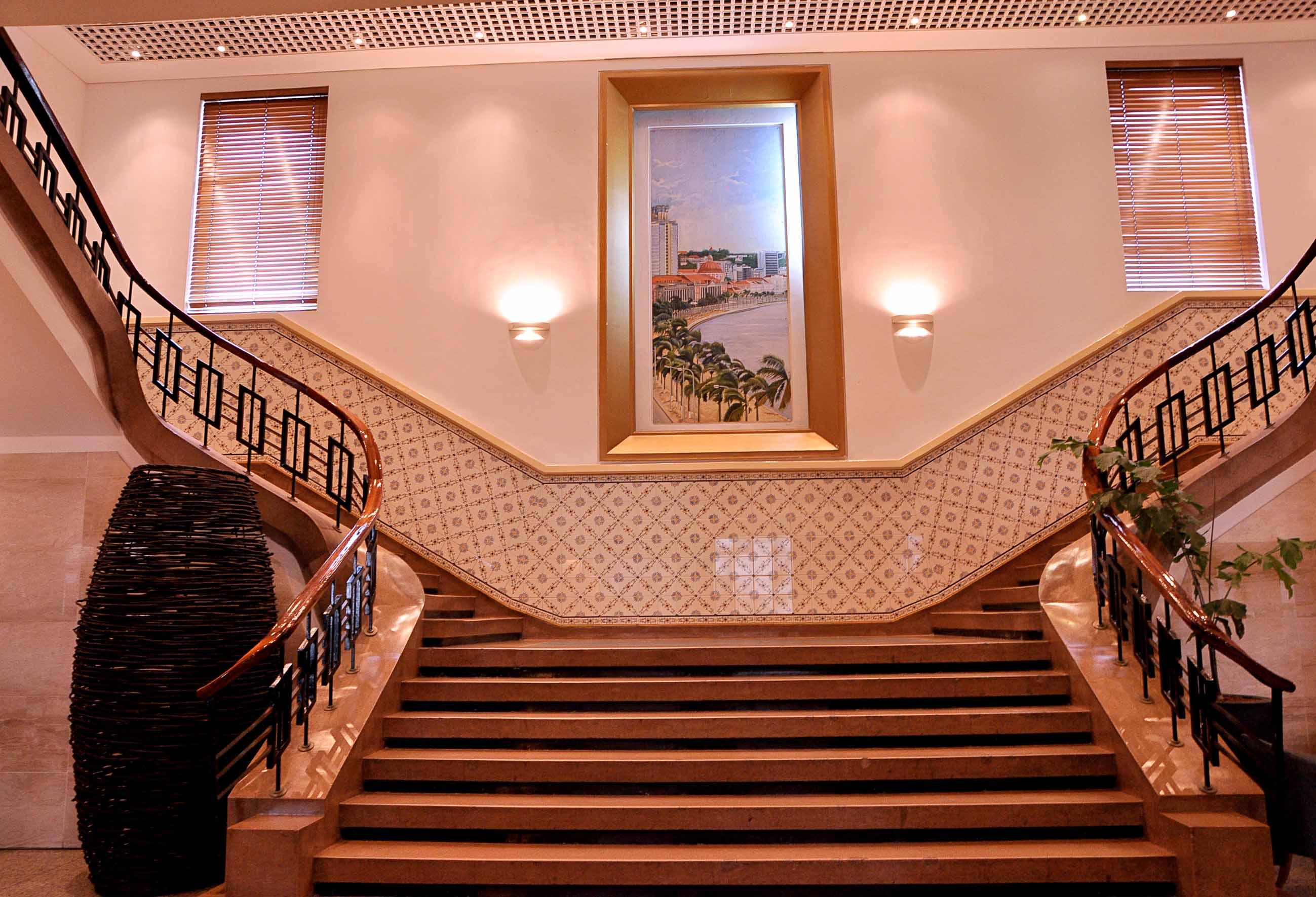 Vista Lobby Hotel Continental