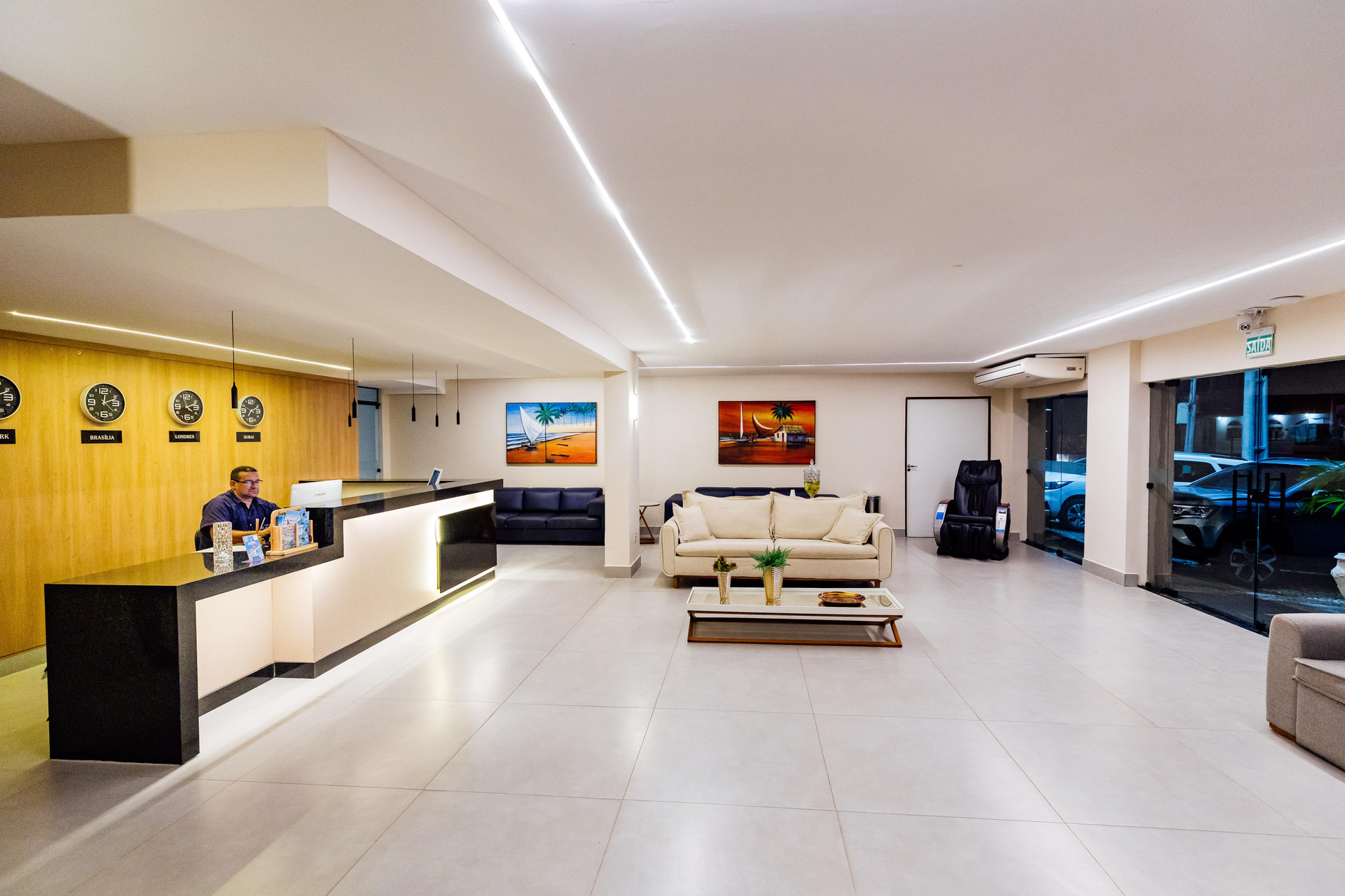 Vista Lobby El Aram Beach Express
