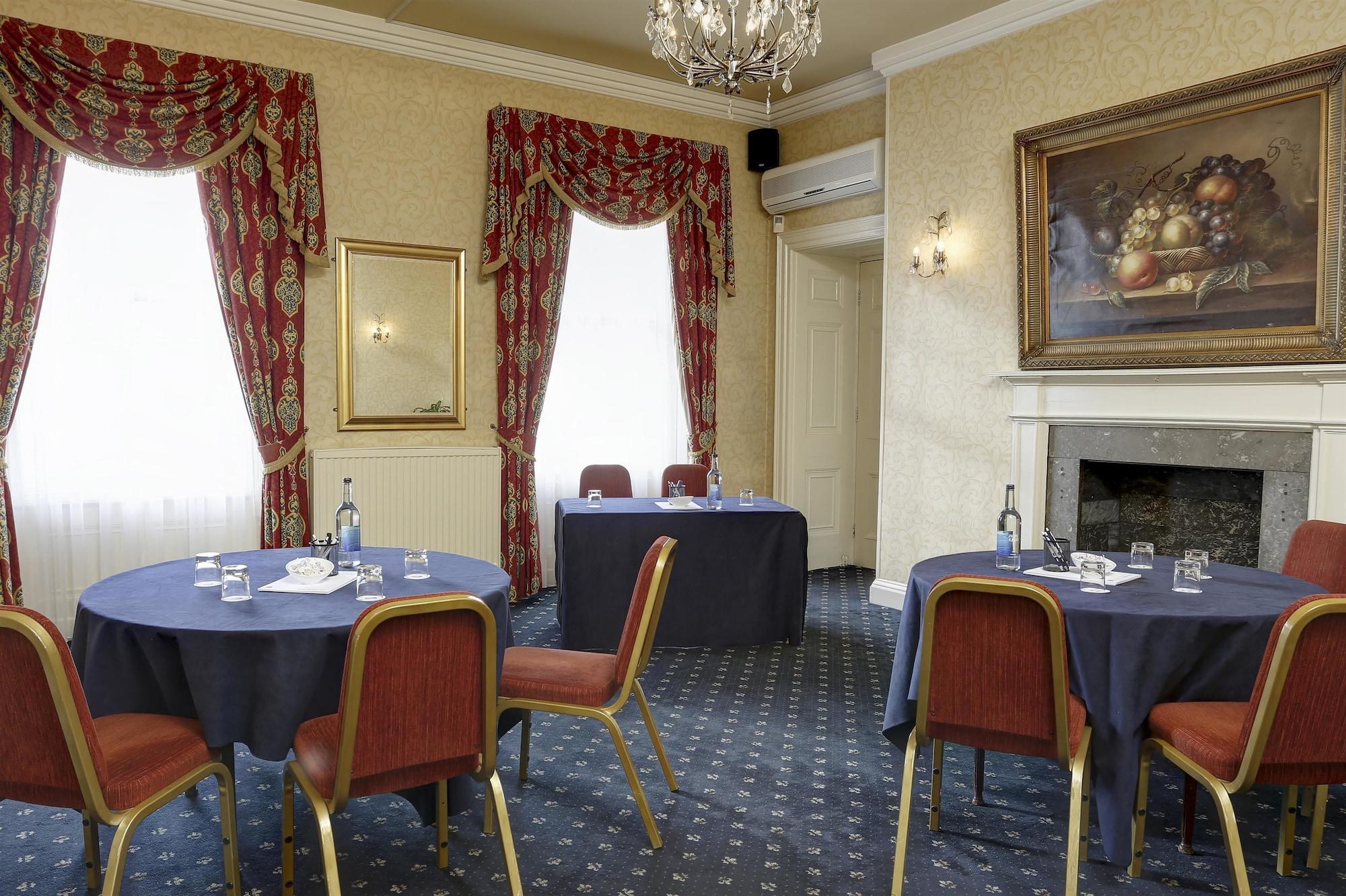 Sala de Reuniones Best Western Forest & Vale Hotel