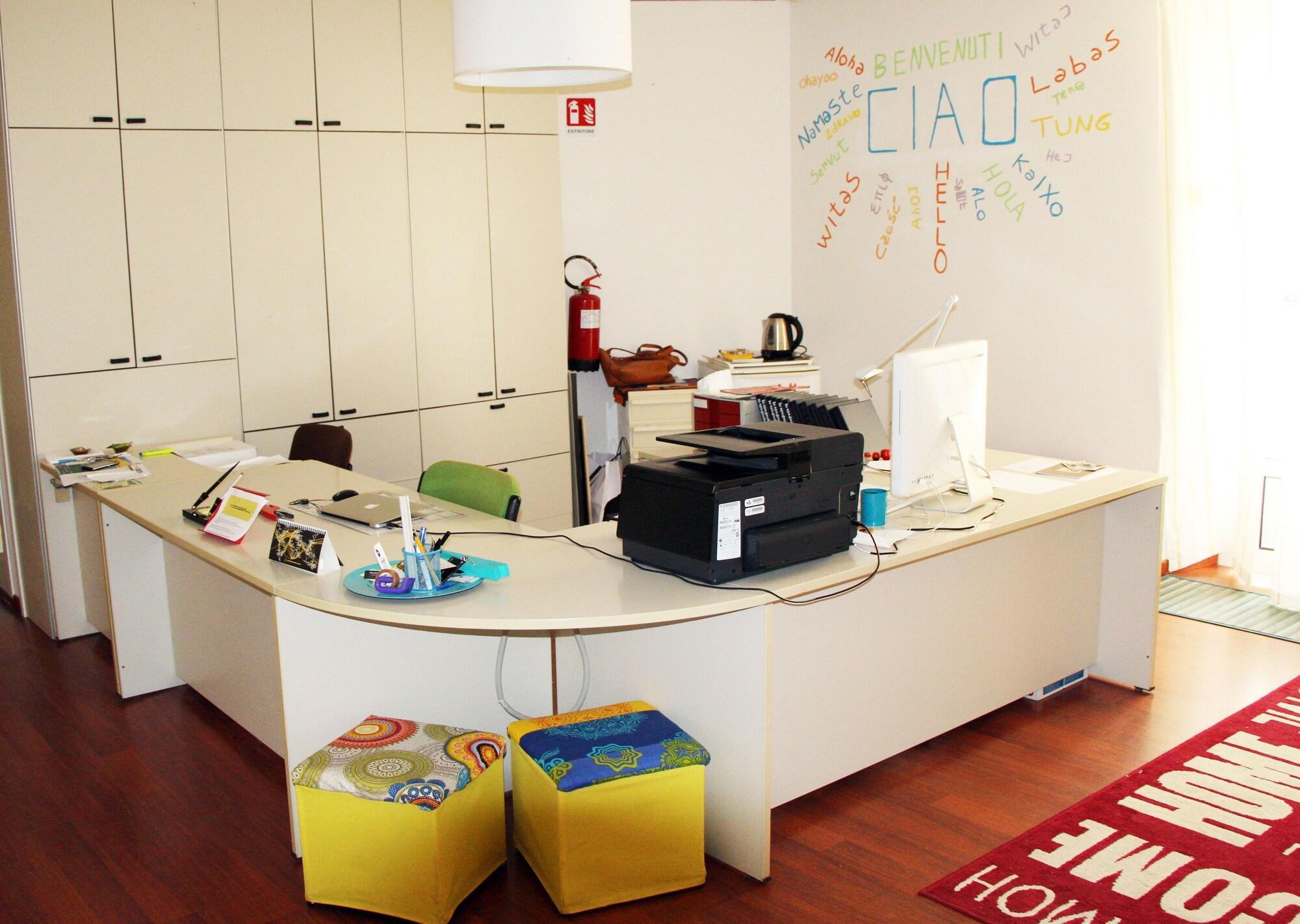 Vista Lobby Smart Rooms