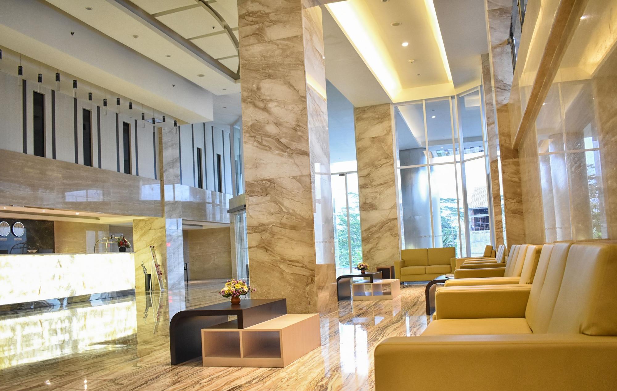 Vista Lobby Grand Metro Hotel Tasikmalaya