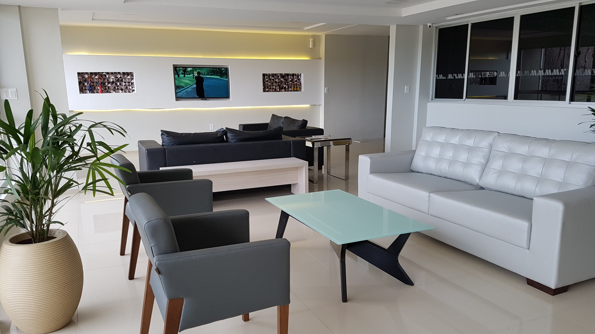 Vista Lobby Max Hotel