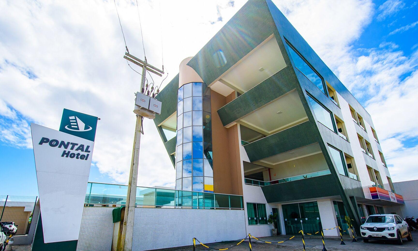 Vista Exterior Pontal Hotel