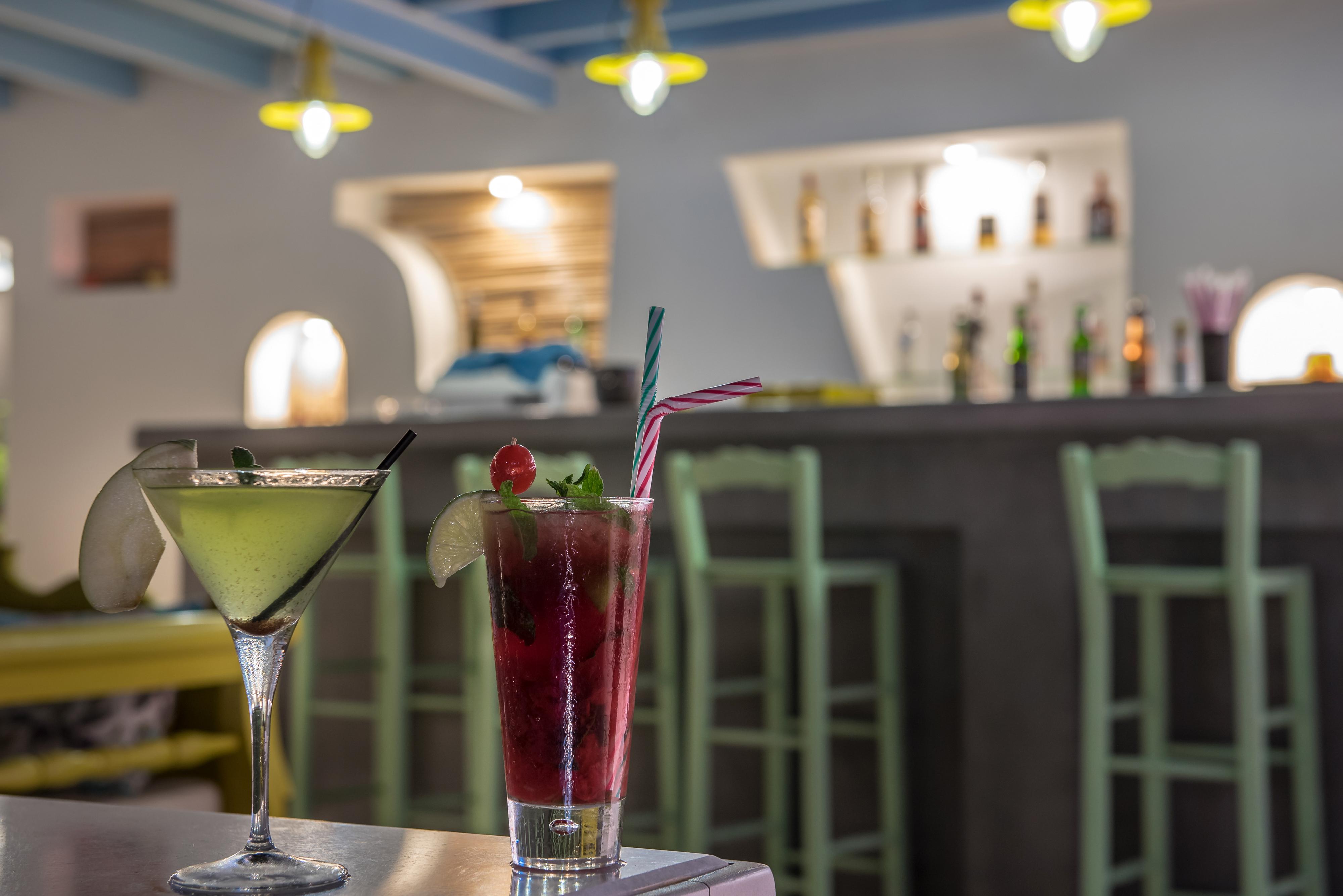 Bar/Salón Marillia Village