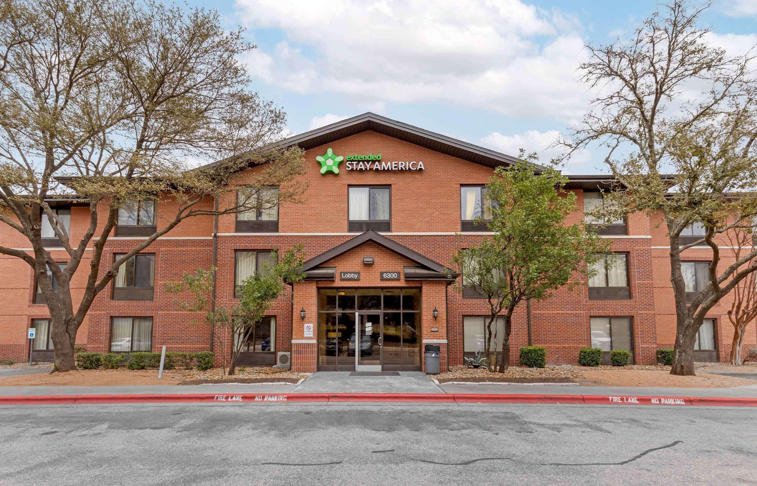 Vista Exterior Extended Stay America Austin Metro