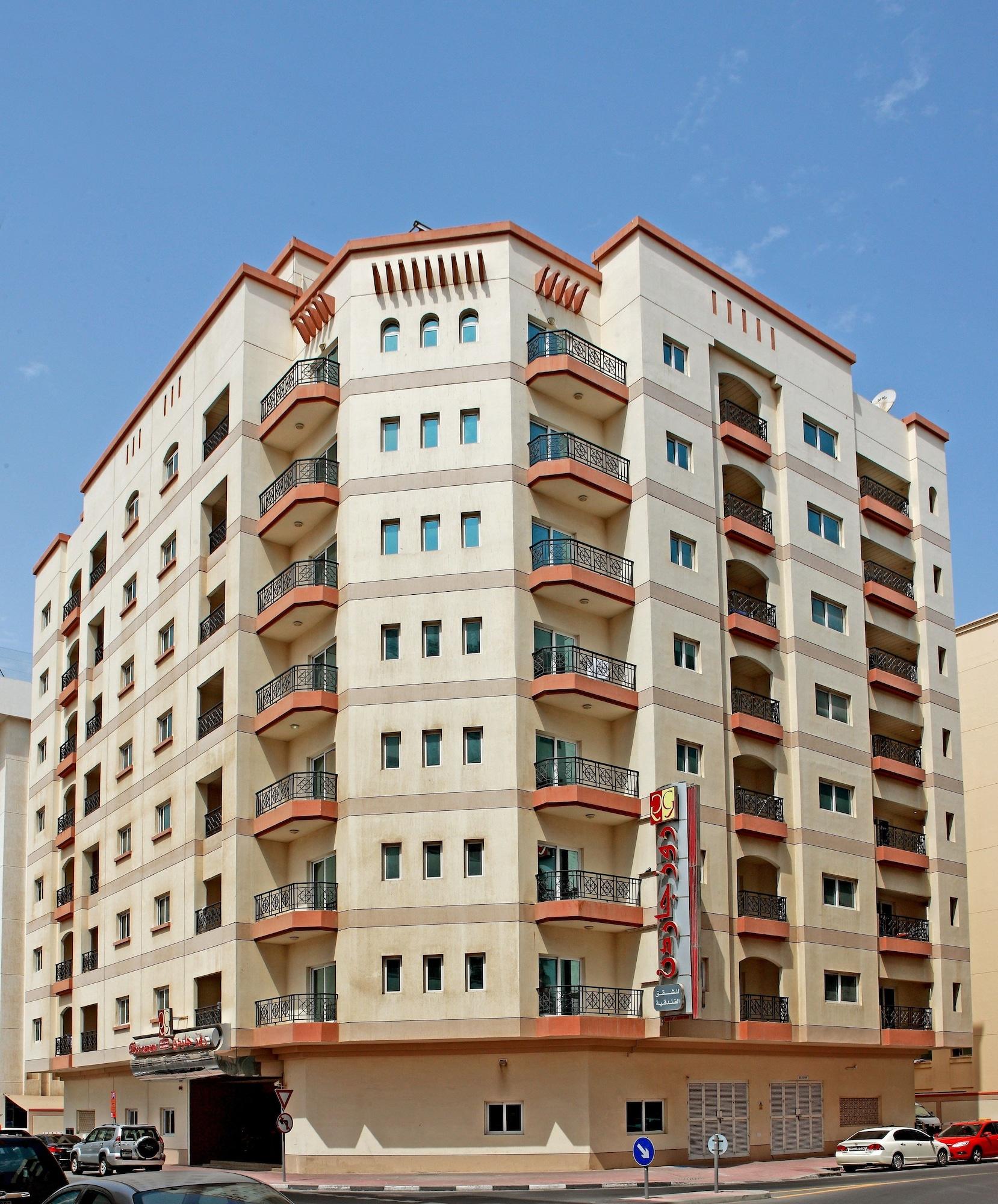 Vista Exterior Rose Garden Hotel Apartments - Bur Dubai