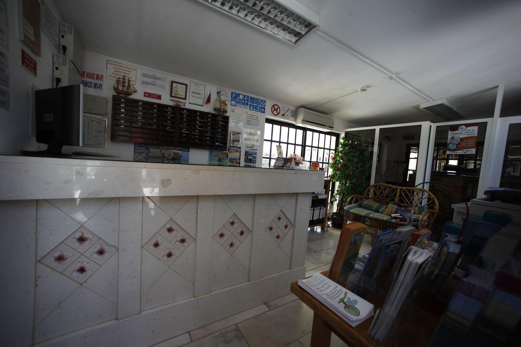 Vista Lobby Muthu Balaia Sol