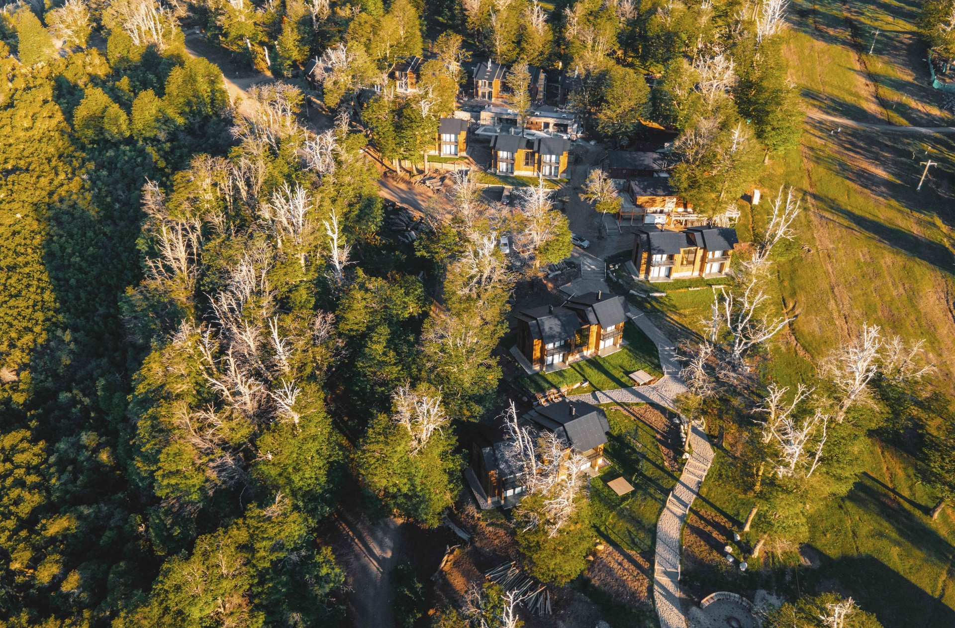 Vista Exterior El Refugio Ski & Summer Lodge