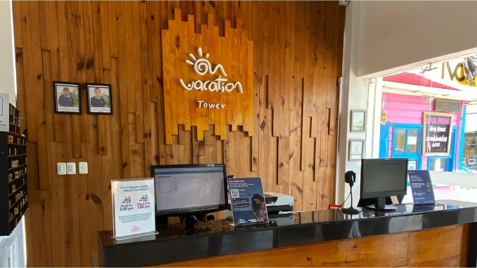 Vista Lobby Hotel On Vacation Tower