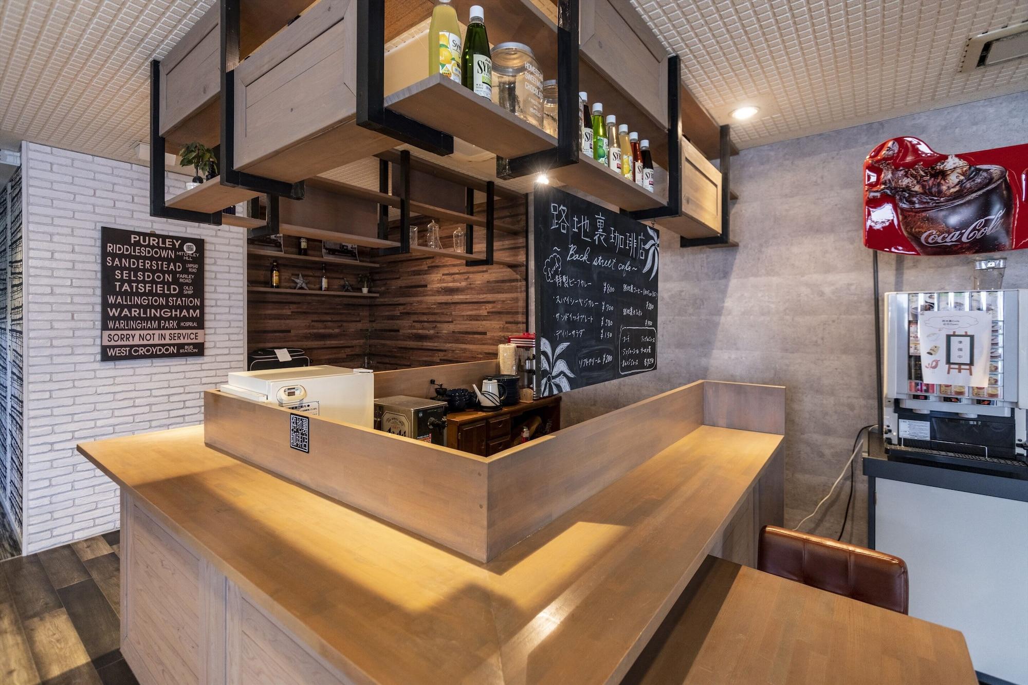 Bar/Salón Asuka Hotel