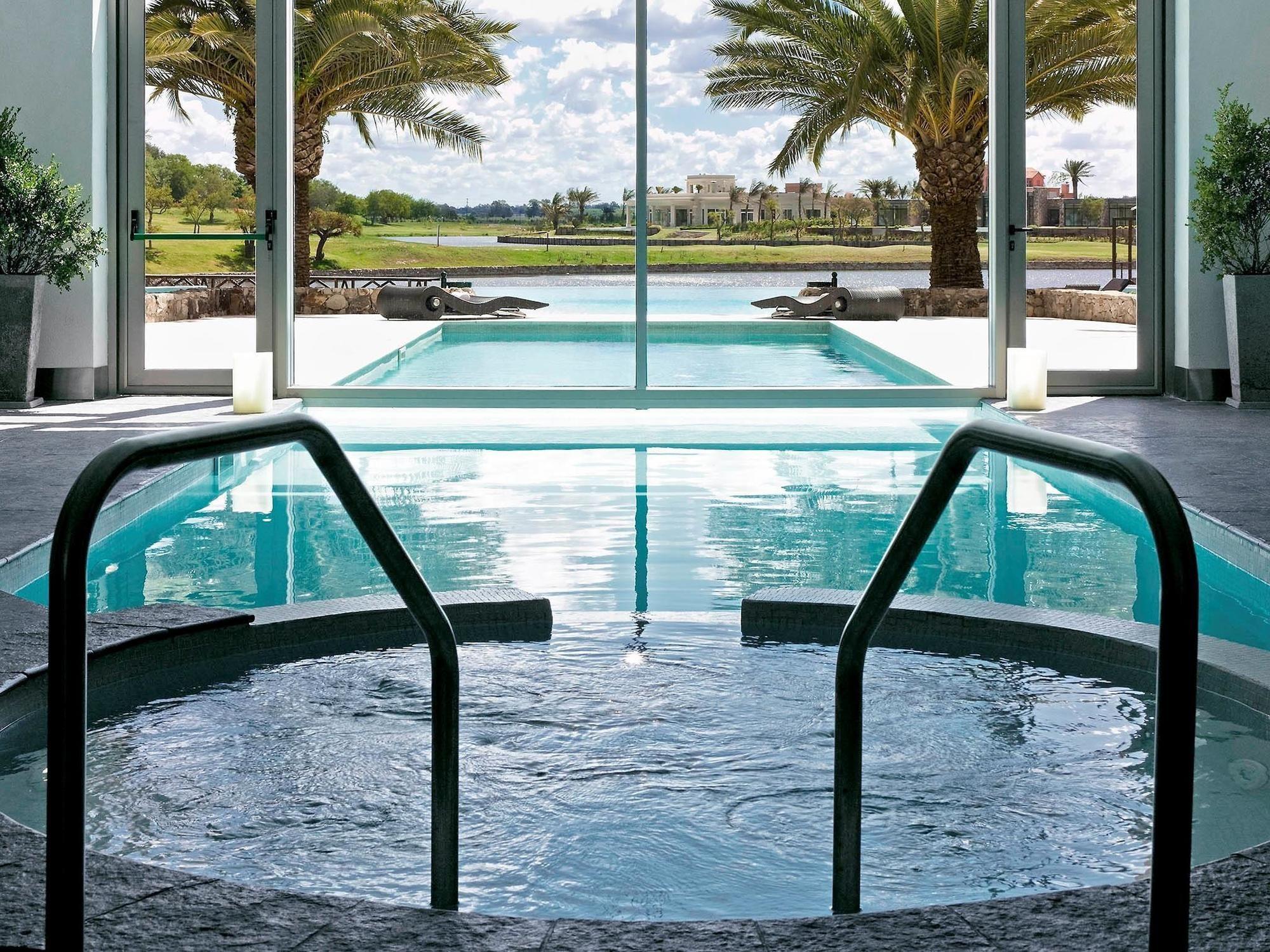 Vista Piscina Sofitel La Reserva Cardales