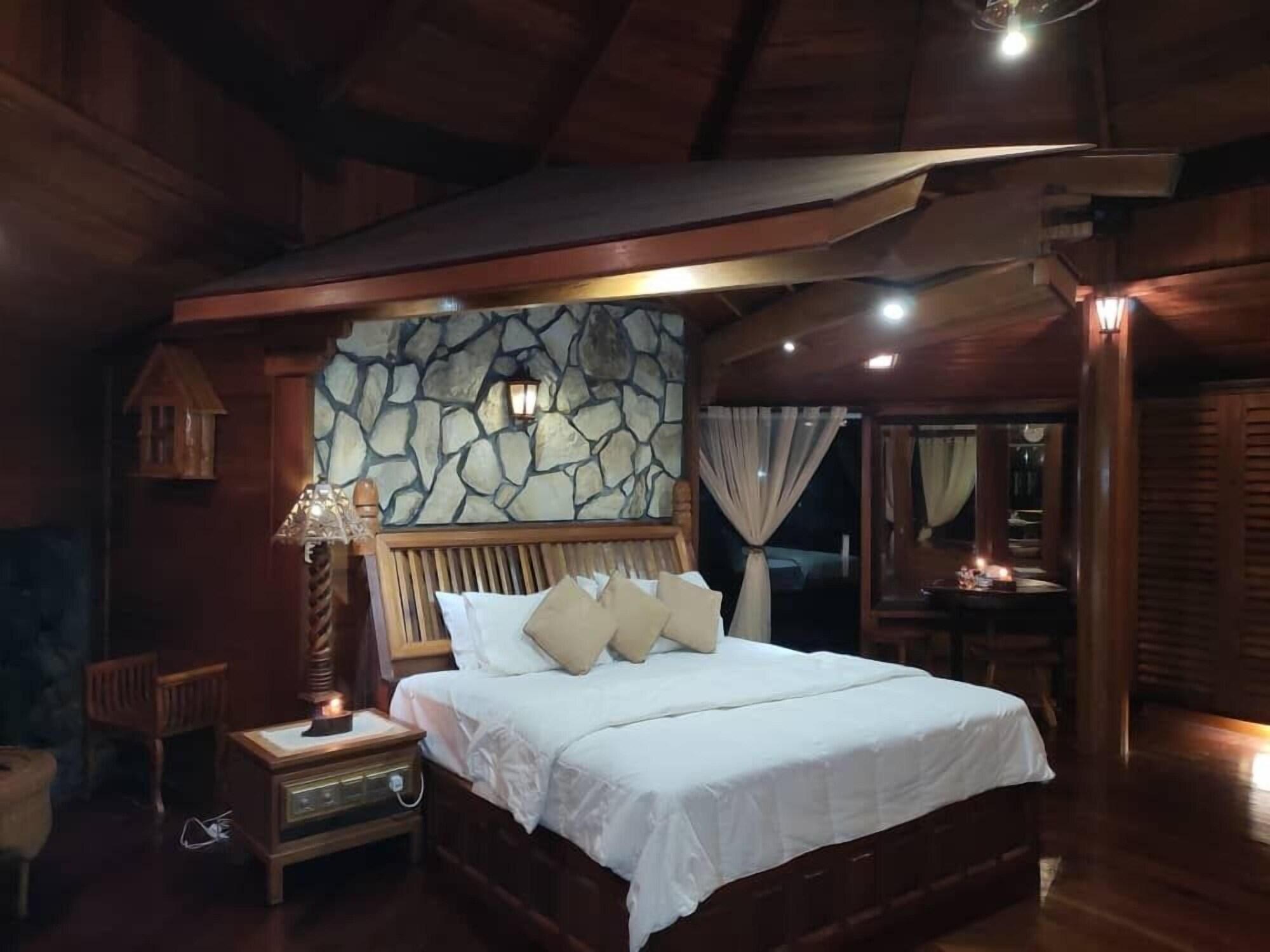 Comodidades del Alojamiento Emperor Resort By Bugis