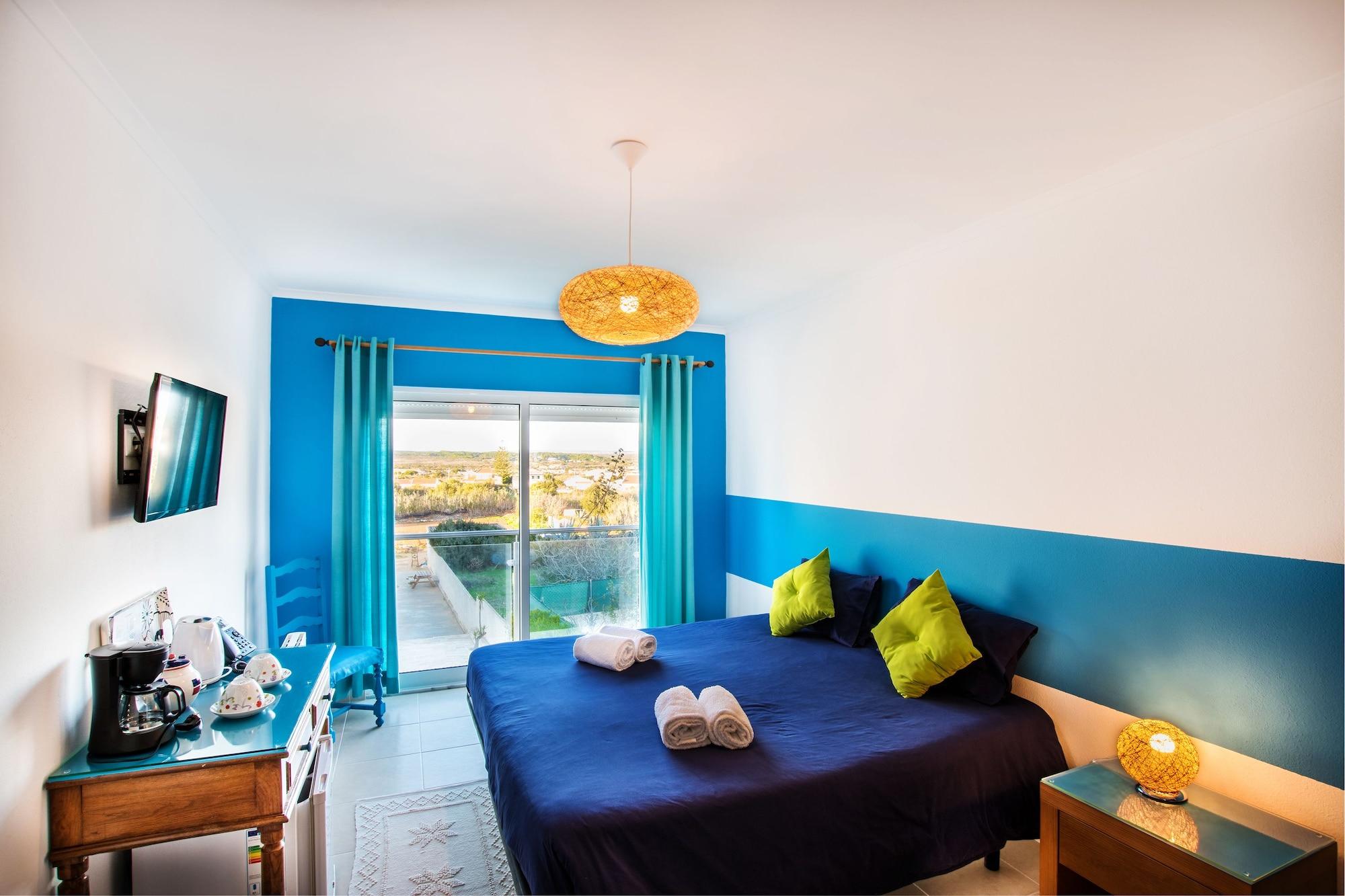 Varios Tonel Apartments
