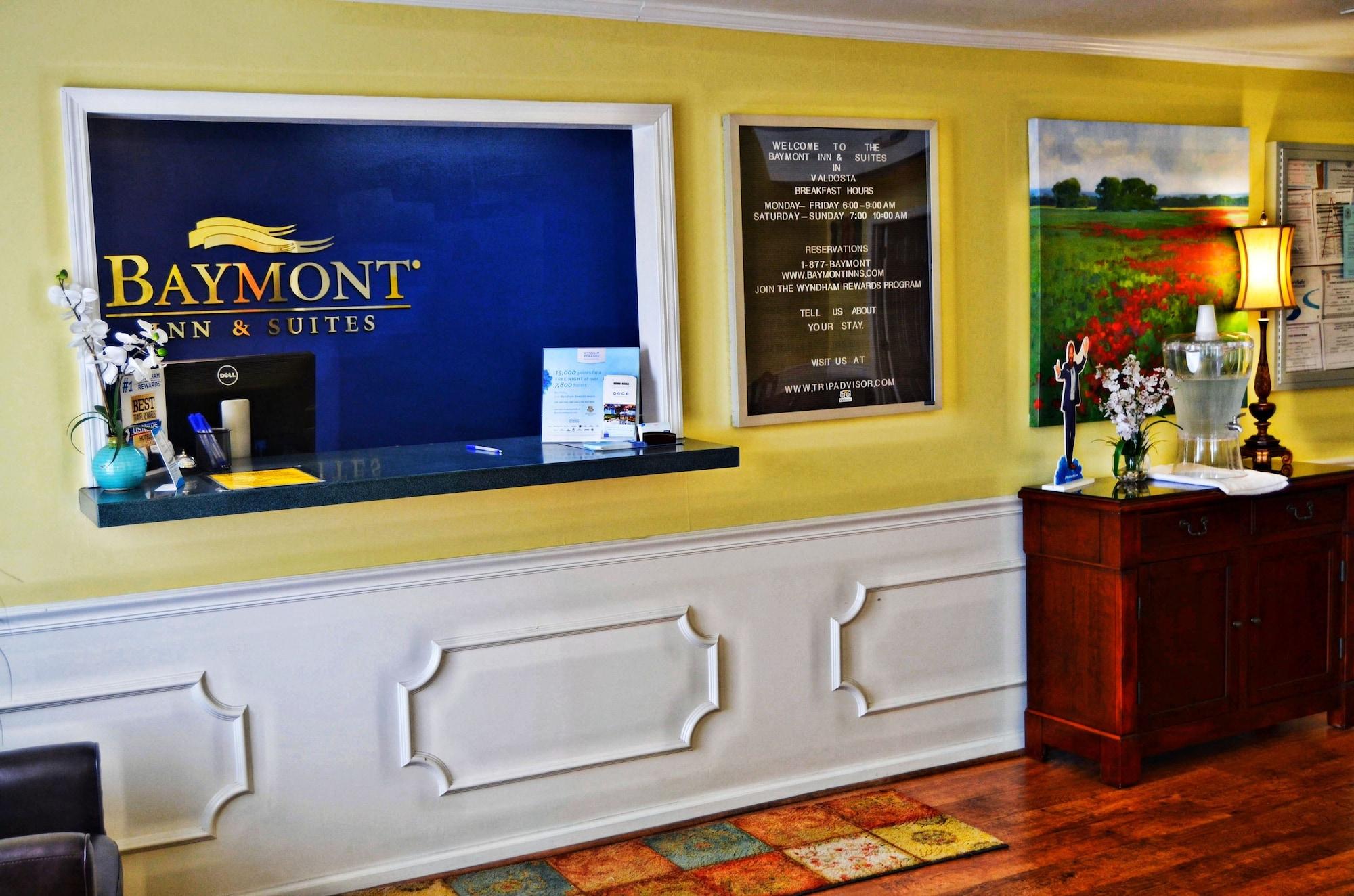 Vista Lobby Baymont by Wyndham Valdosta at Valdosta Mall