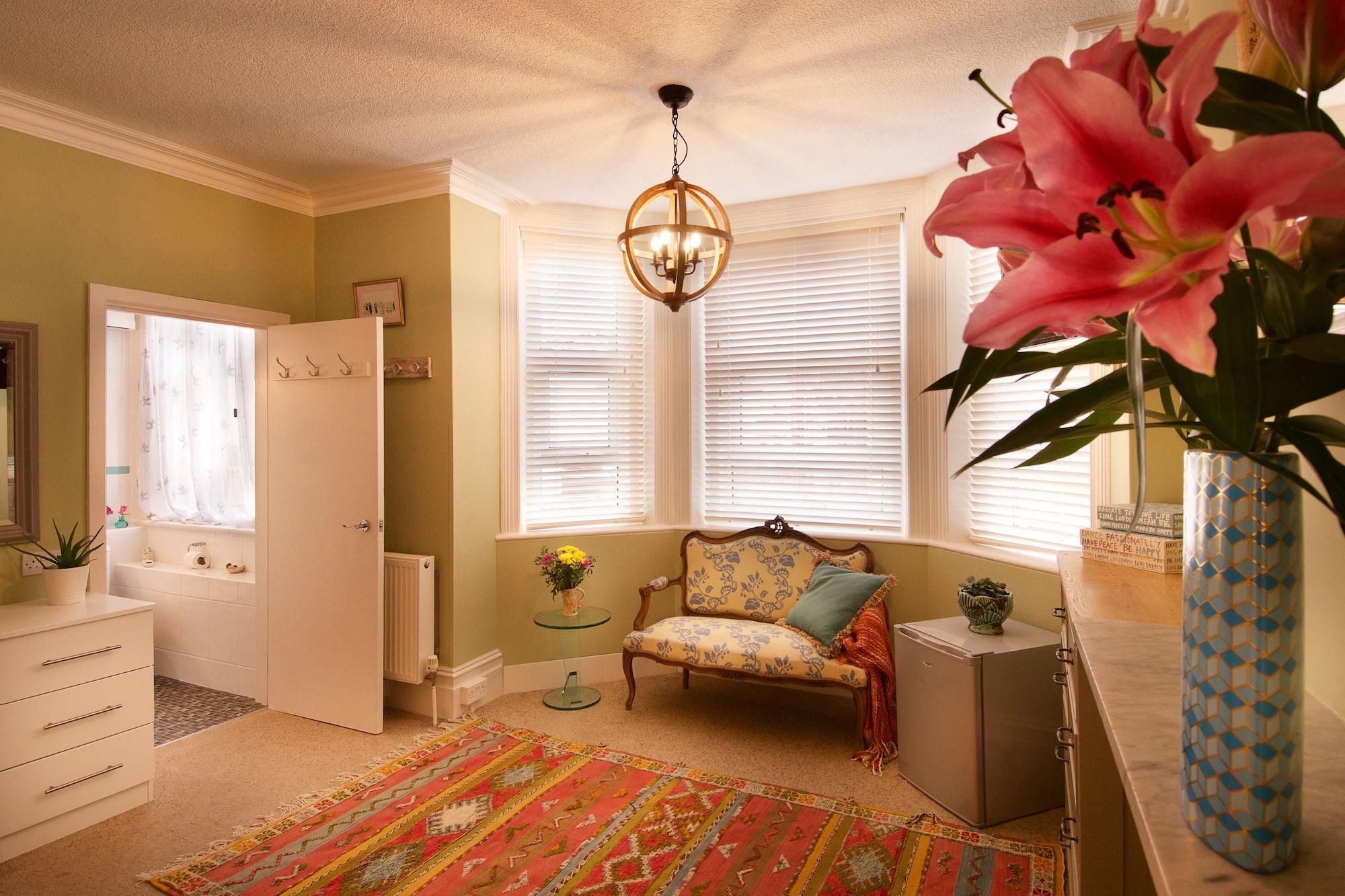 Vista Exterior Boho Beach House