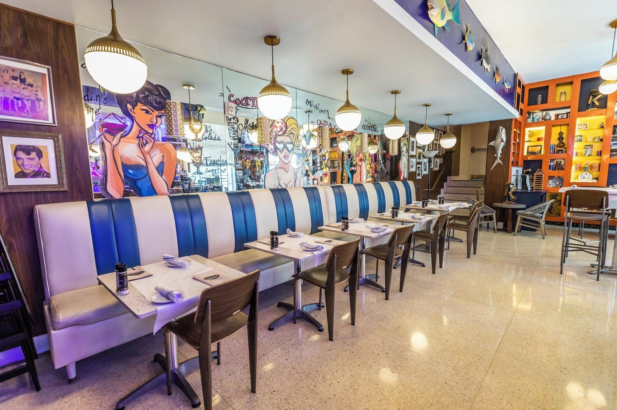 Restaurant Oceanside Hotel and Suites