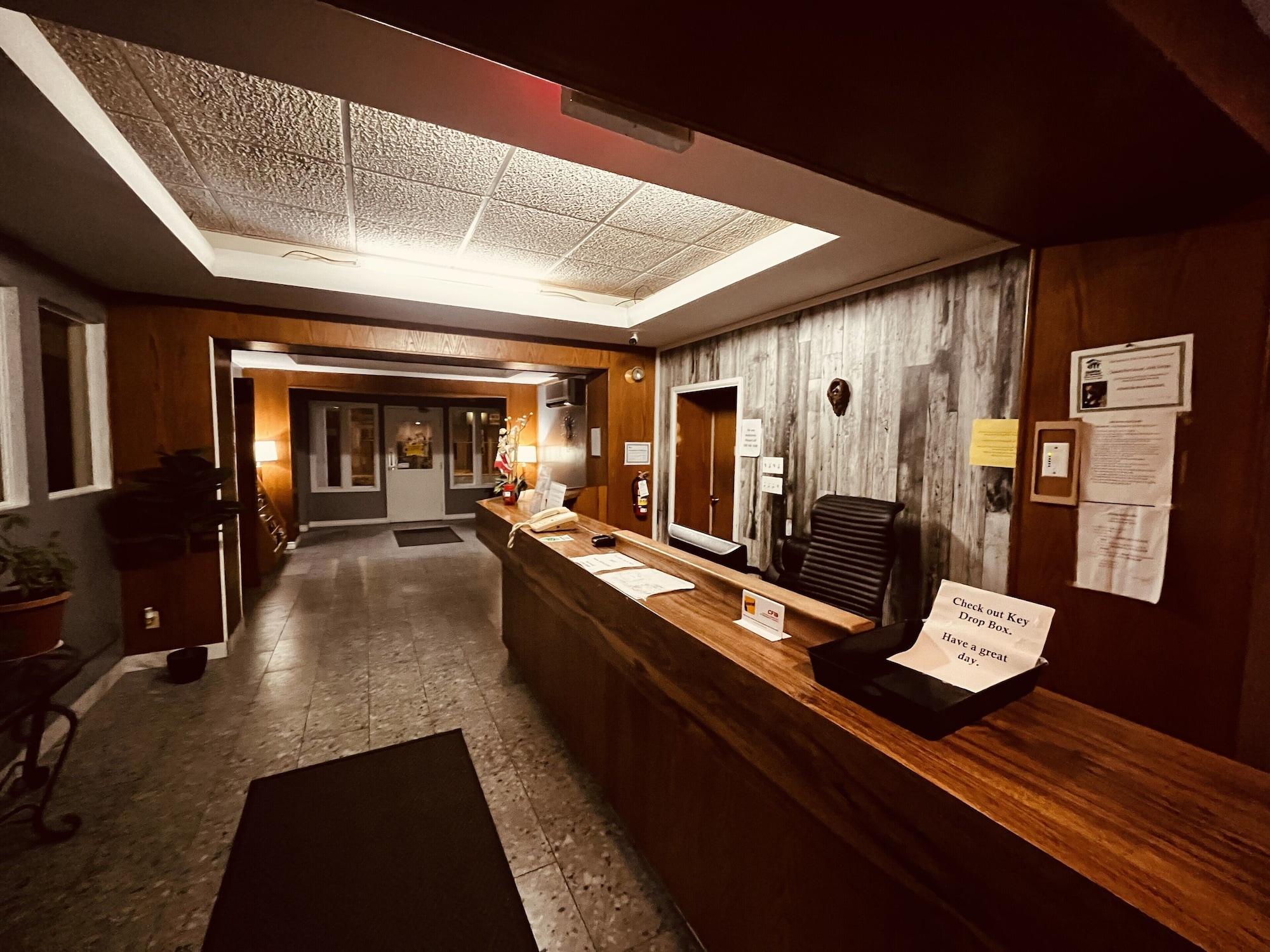 Vista Lobby Best Value Inn & Suites Parry Sound