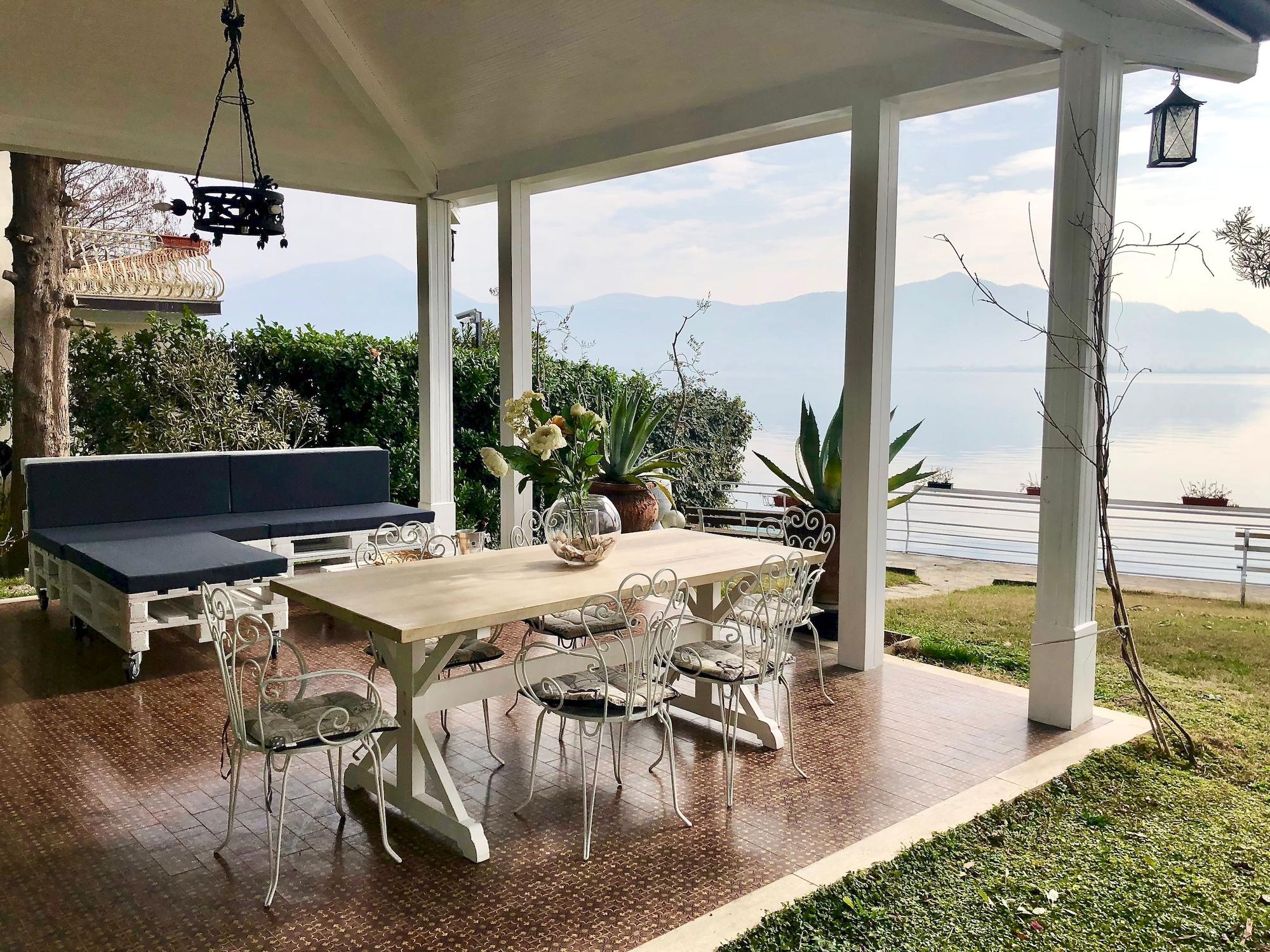 Varios Villa Anastasye