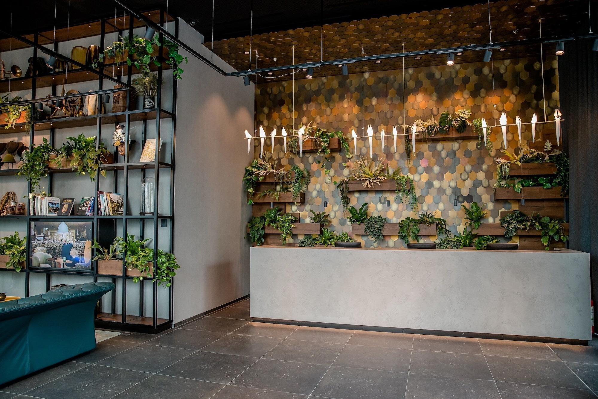 Vista Lobby Motel One Innsbruck