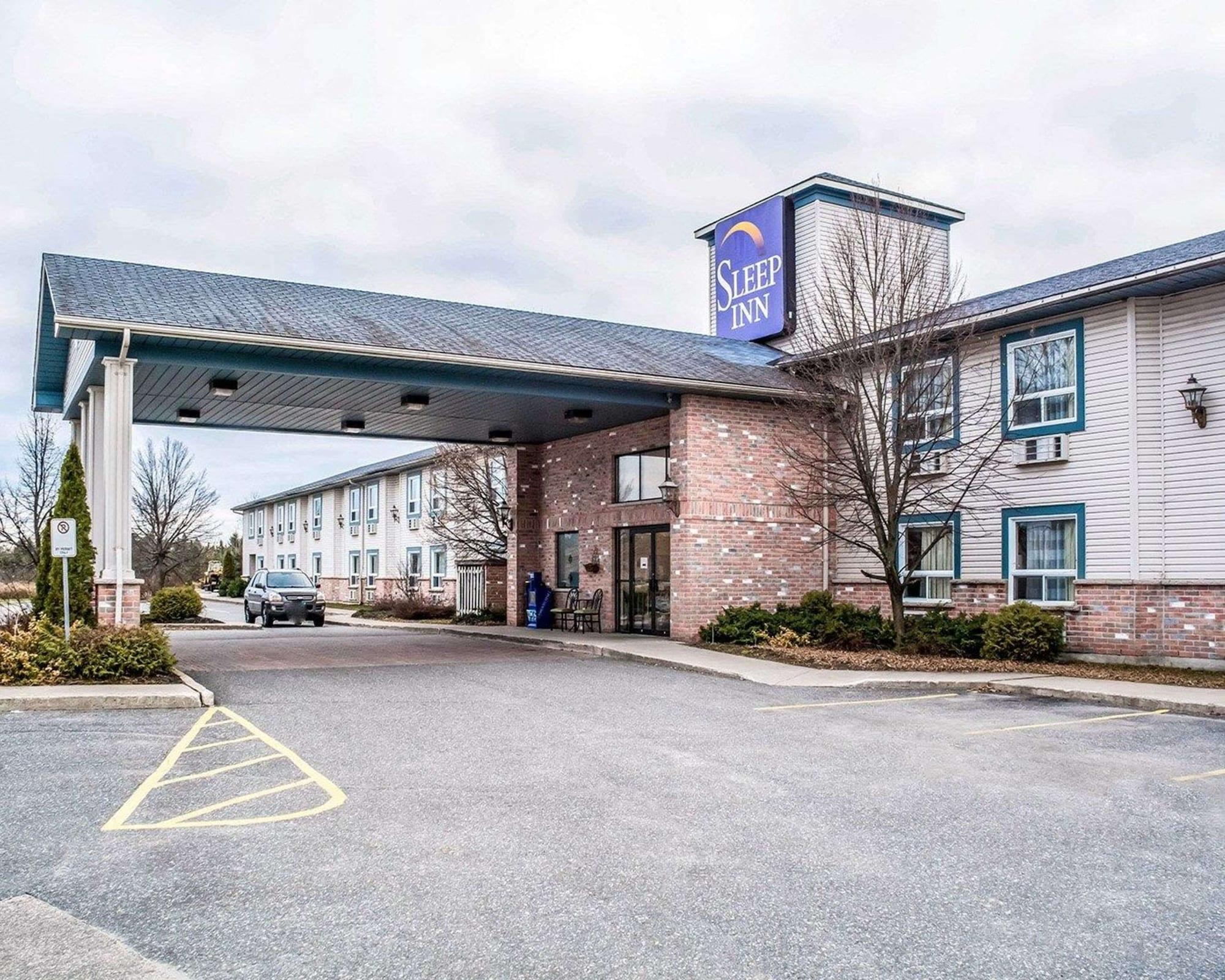 Vista Exterior Sleep Inn Bracebridge