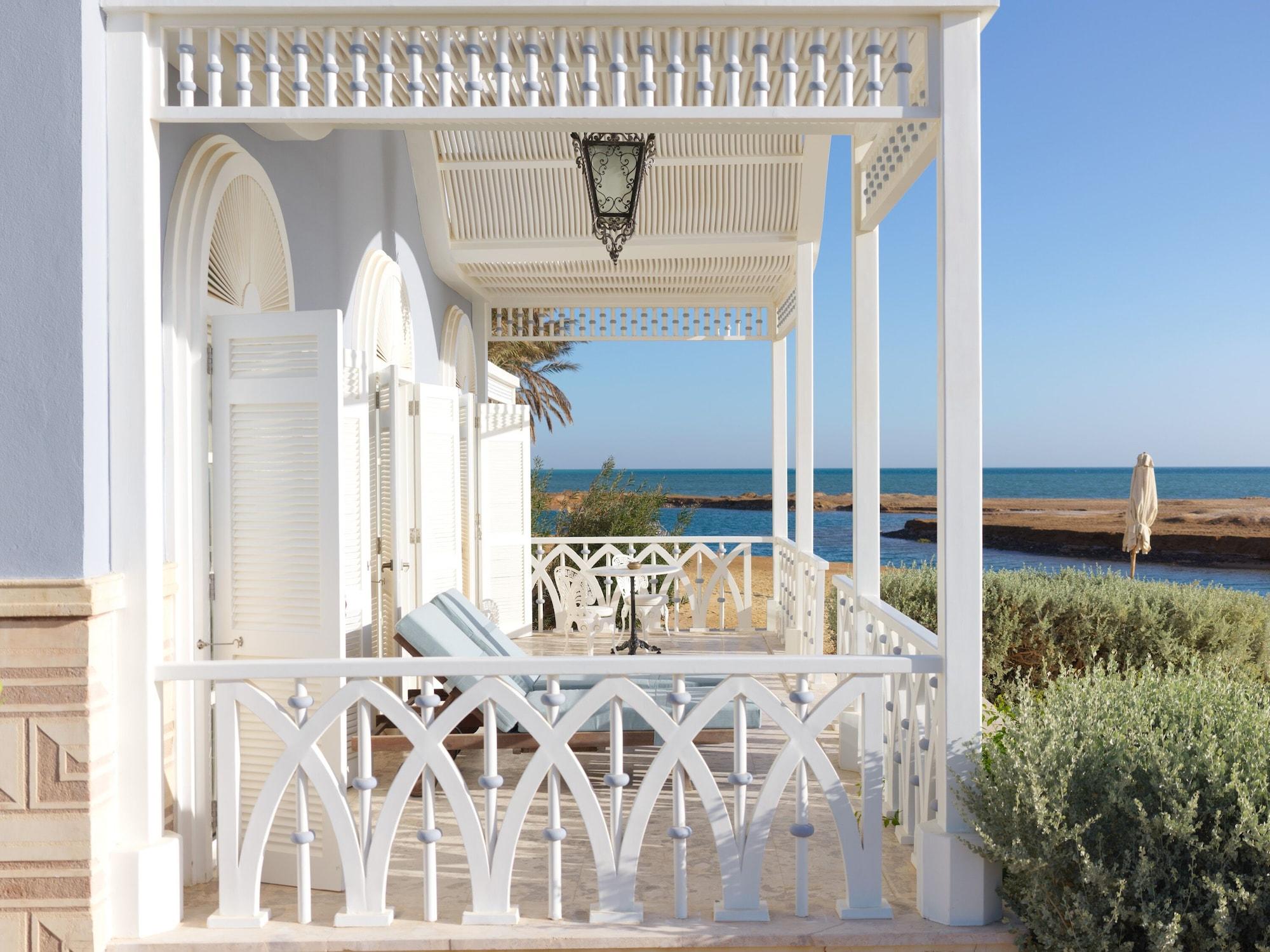 Playa La Maison Bleue