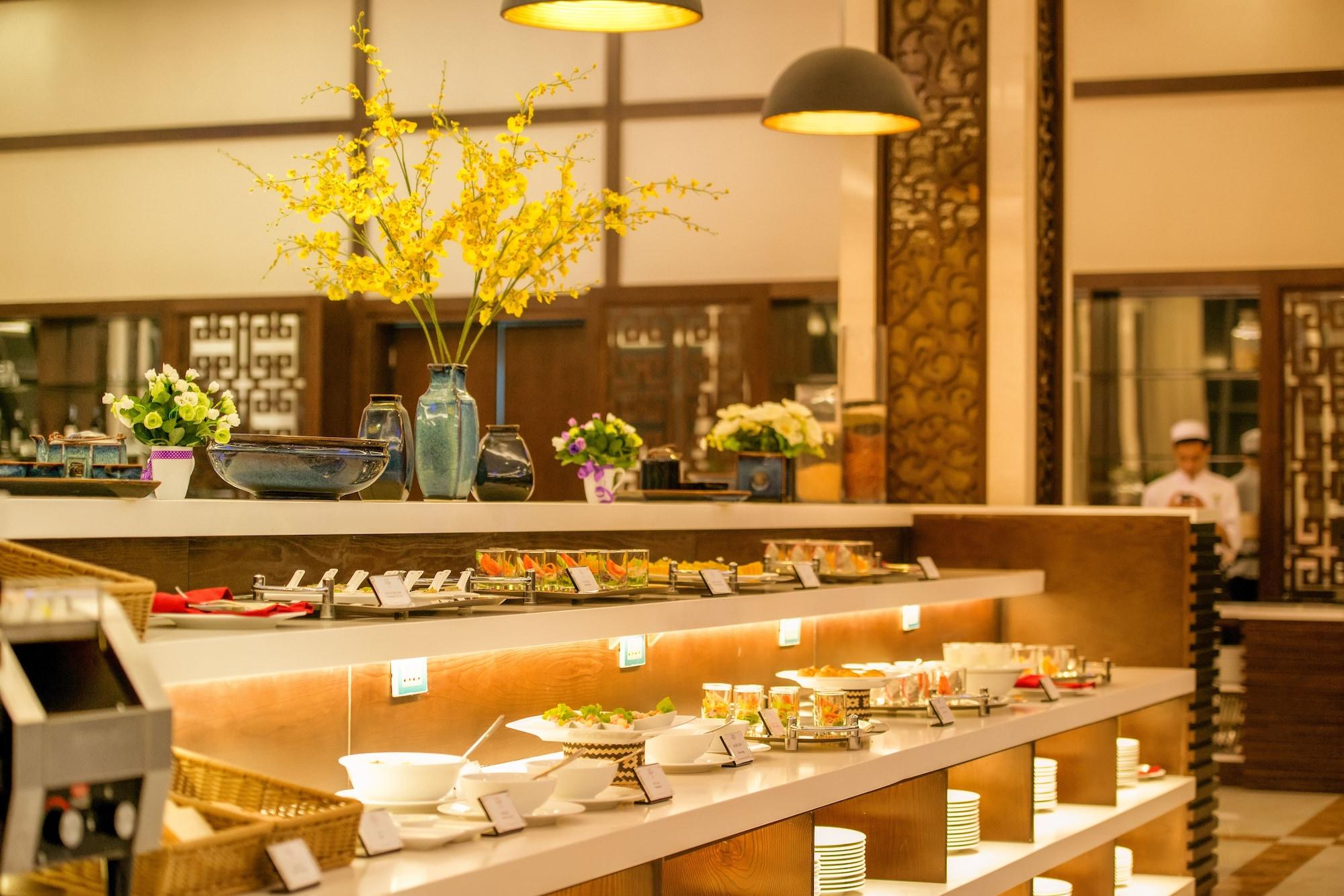 Restaurant Muogn Thanh Luxury Bac Giang Hotel