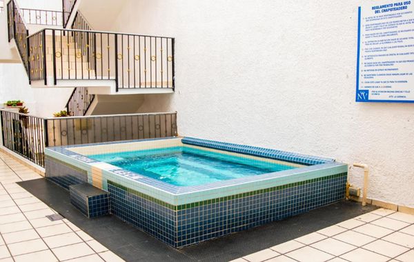 Hotel NV Guadalajara - Hoteles cerca de Andares en Guadalajara