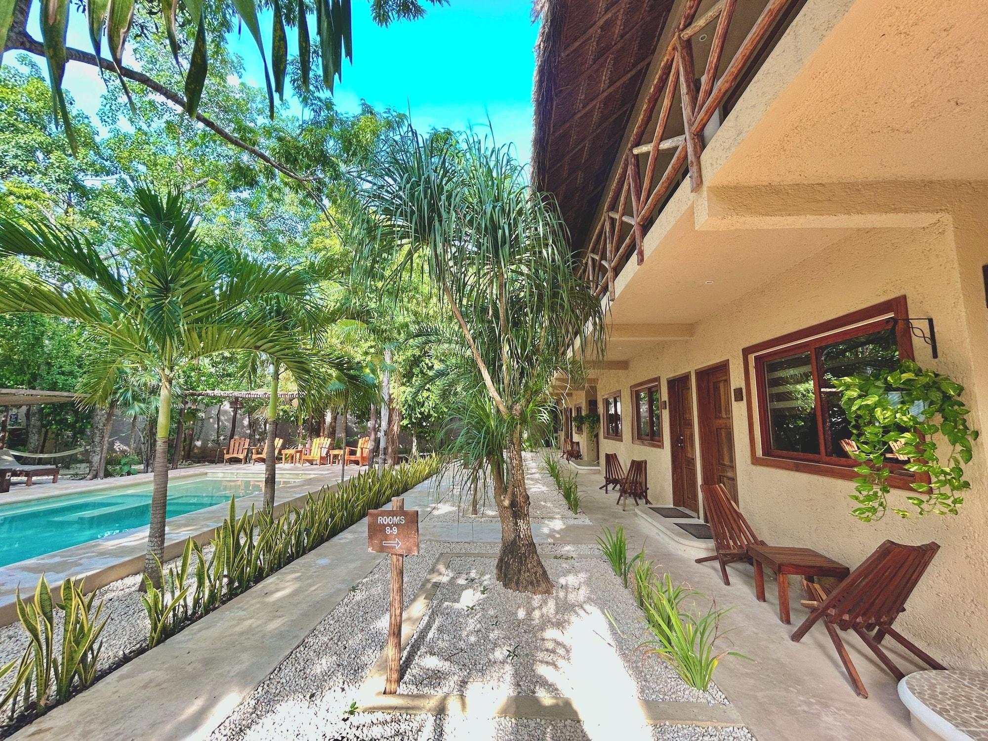 Varios Aldea Xaan Ha Tulum