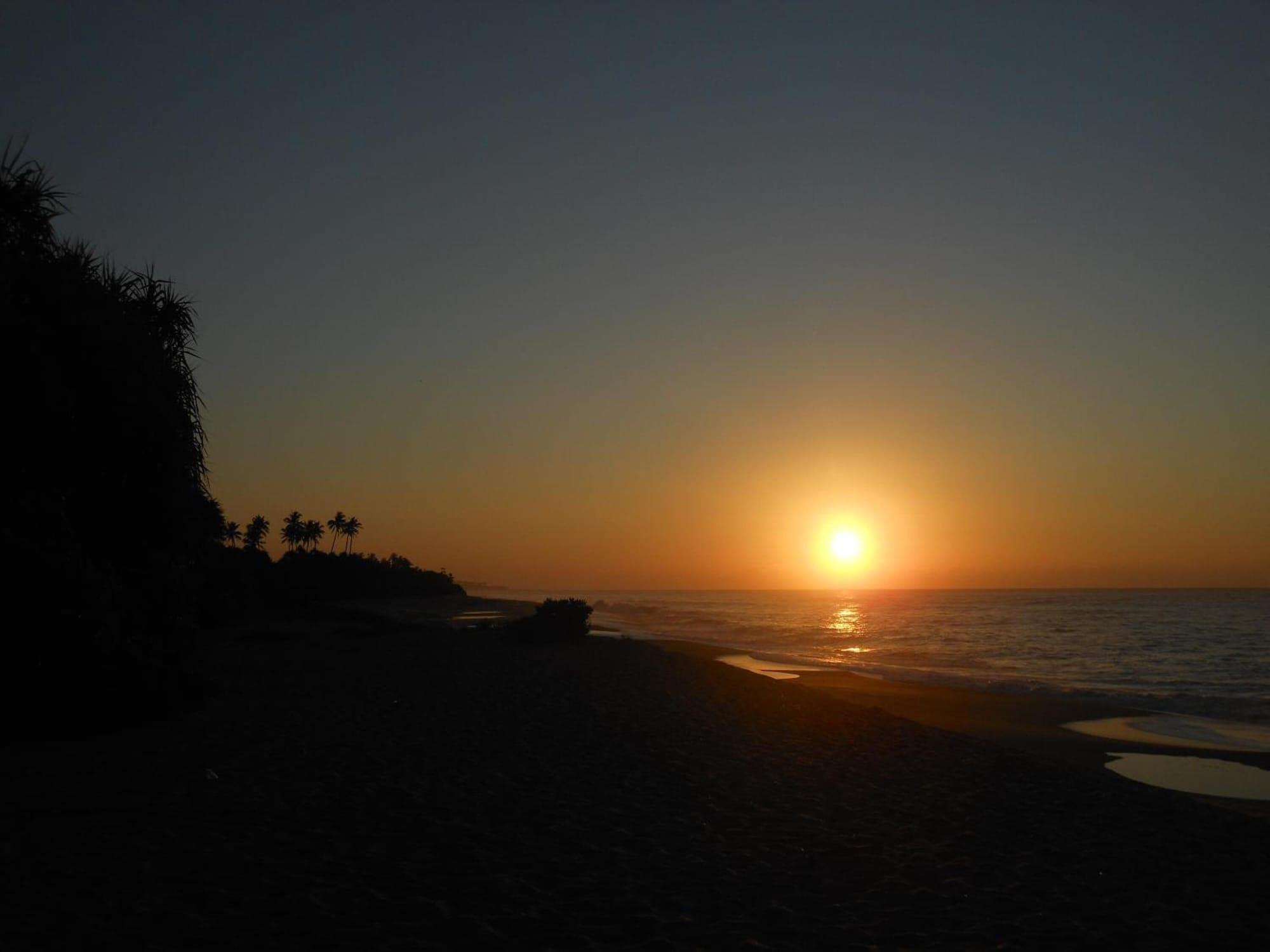 Playa The Waves Beach Chalets