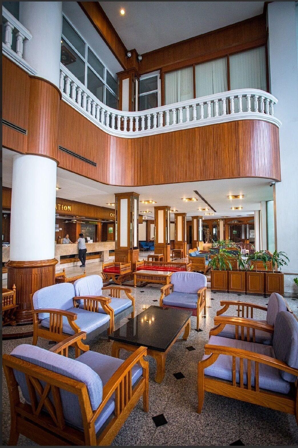 Vista Lobby Royal Palace Hotel Pattaya